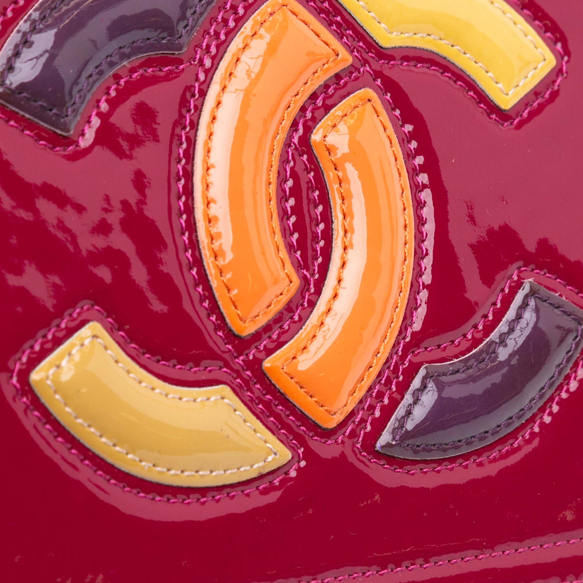 Patent CC Lipstick Wallet On Chain