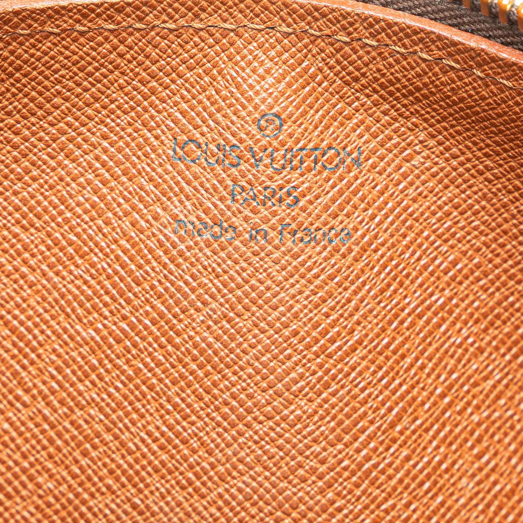 Monogram Papillon 26