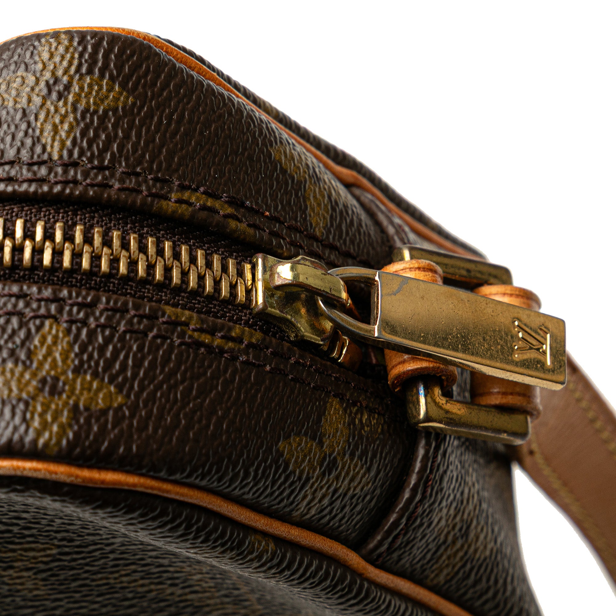 Monogram Pochette Cite