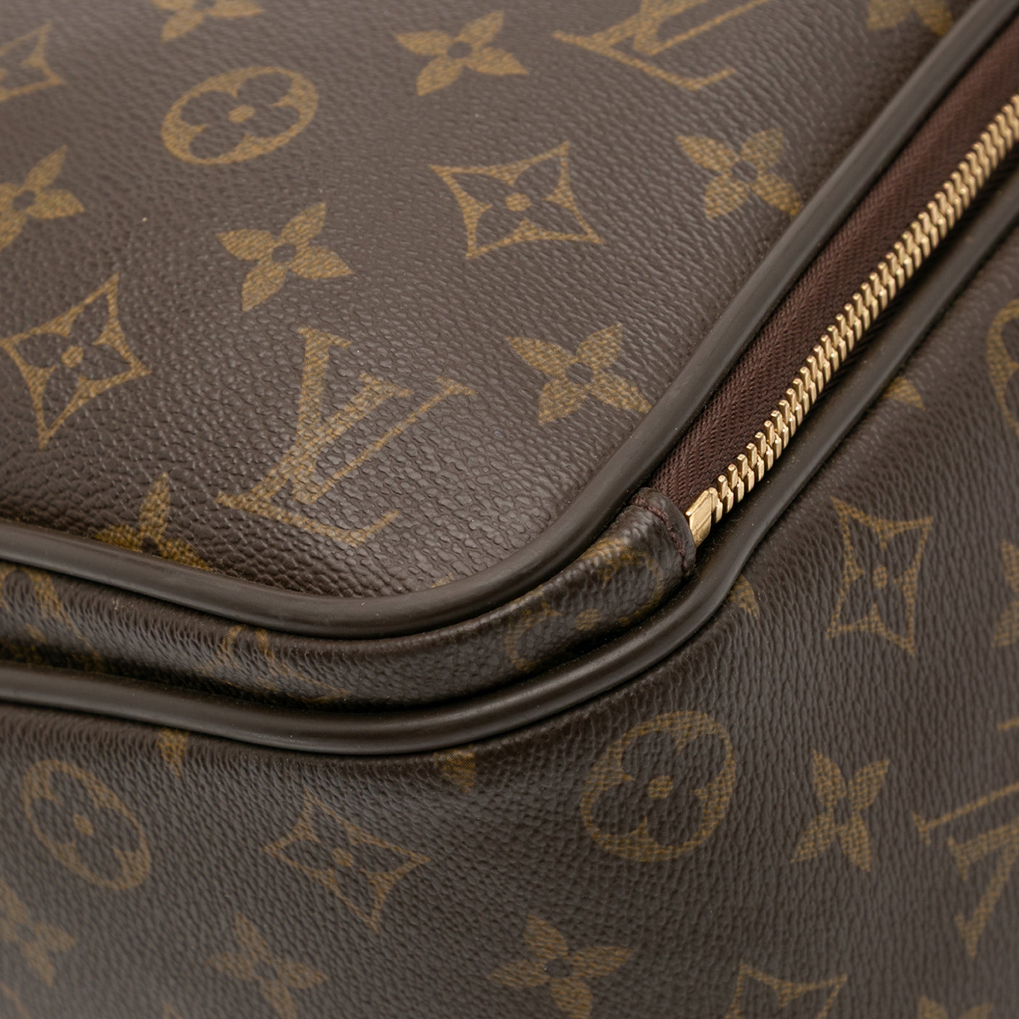 Monogram Icare