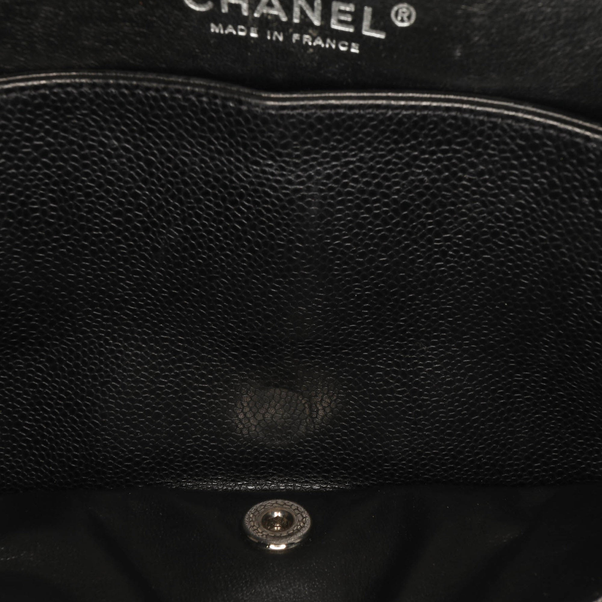 Medium Classic Caviar Double Flap