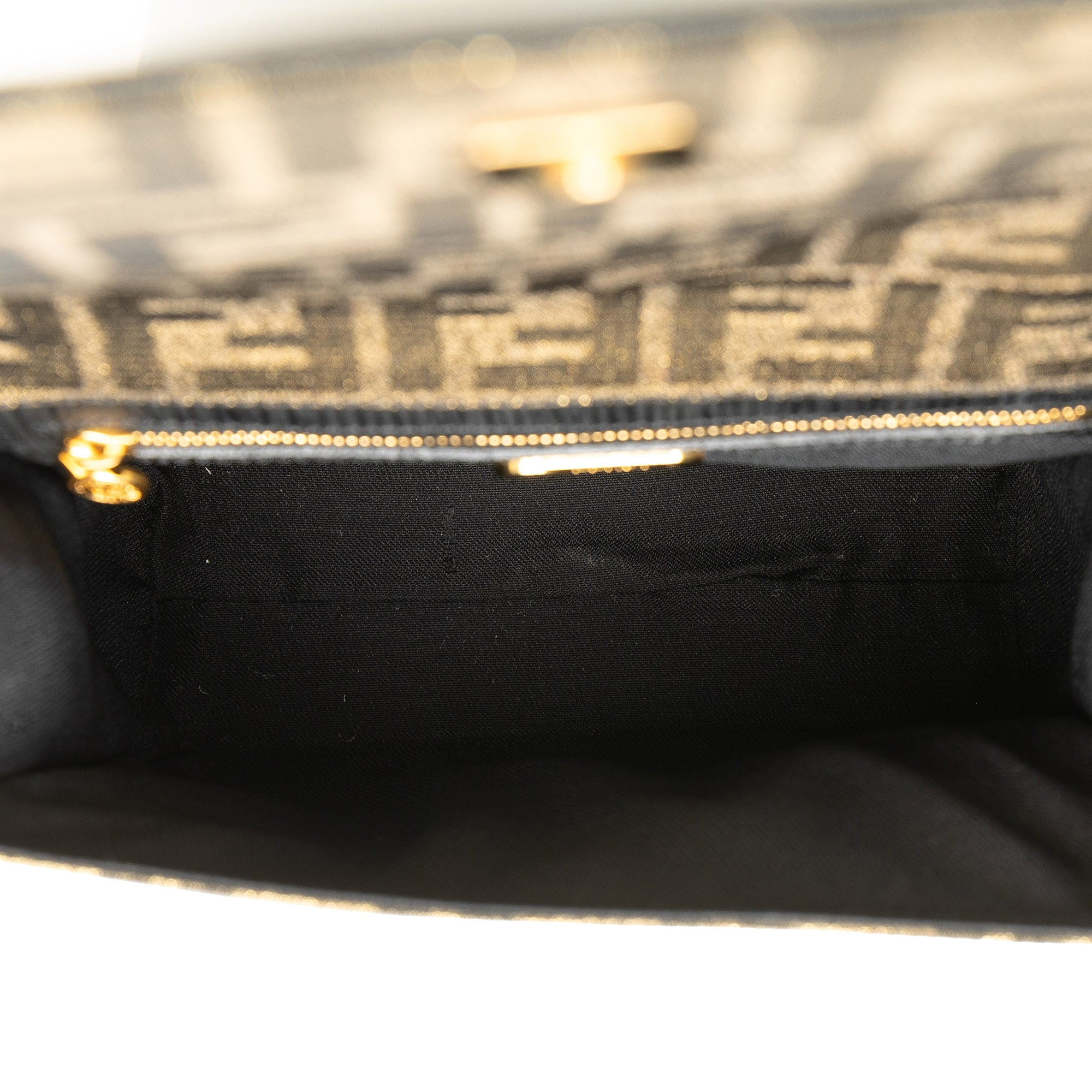 Zucca Canvas Shoulder Bag