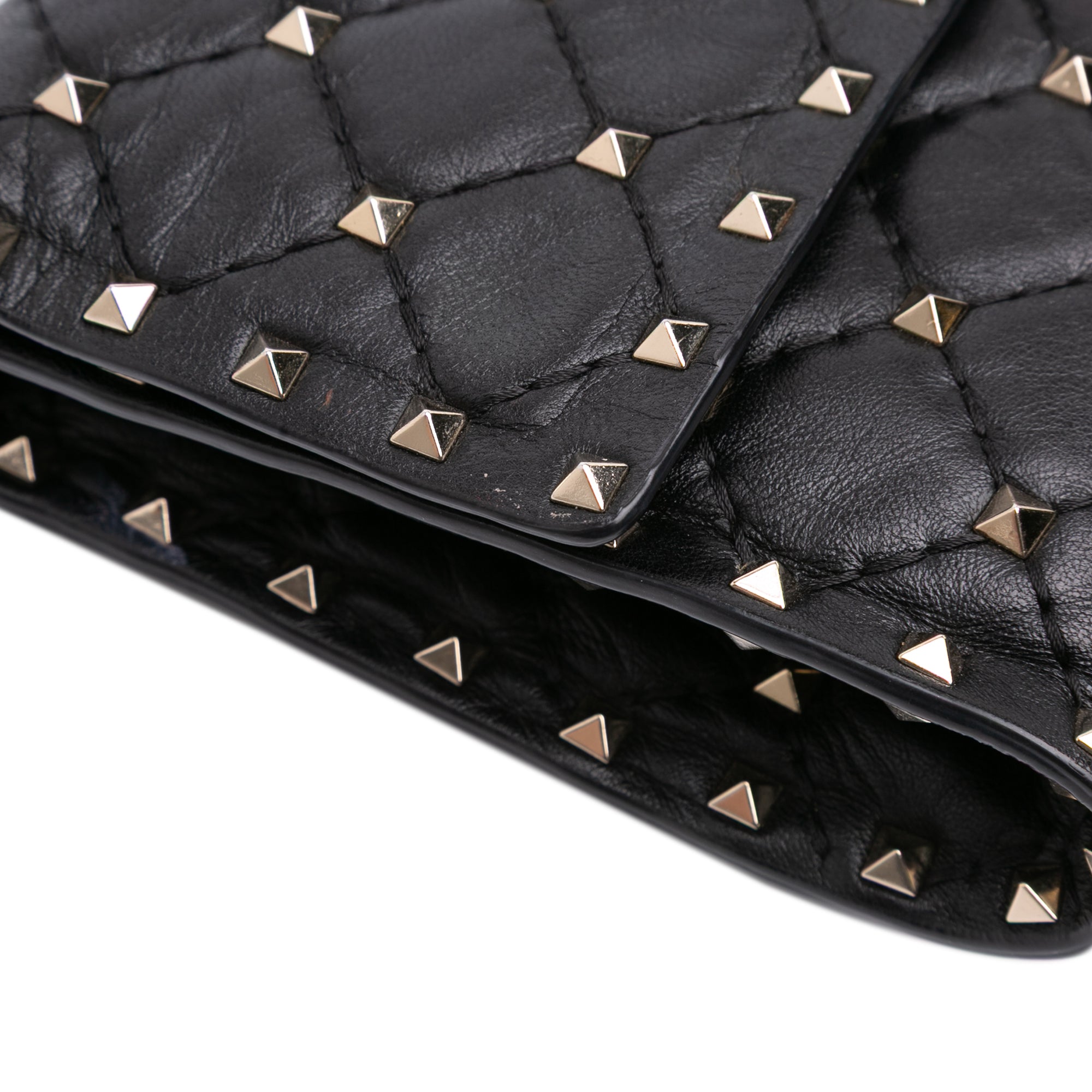 Nappa Rockstud Spike Wallet On Chain