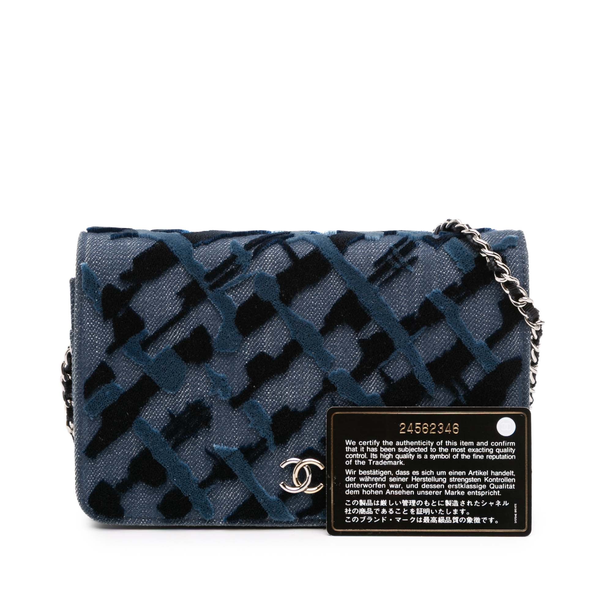 Denim and Velvet Wallet On Chain