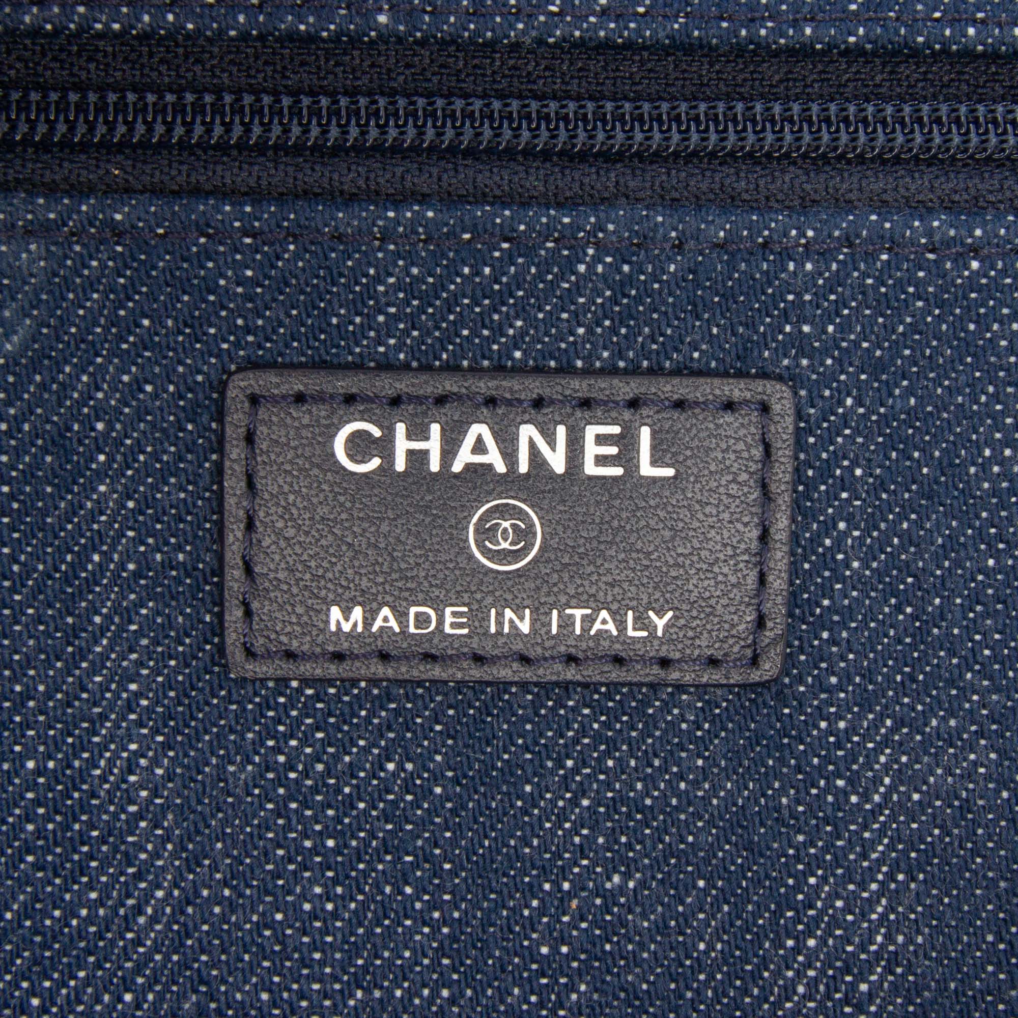 Denim and Velvet Wallet On Chain