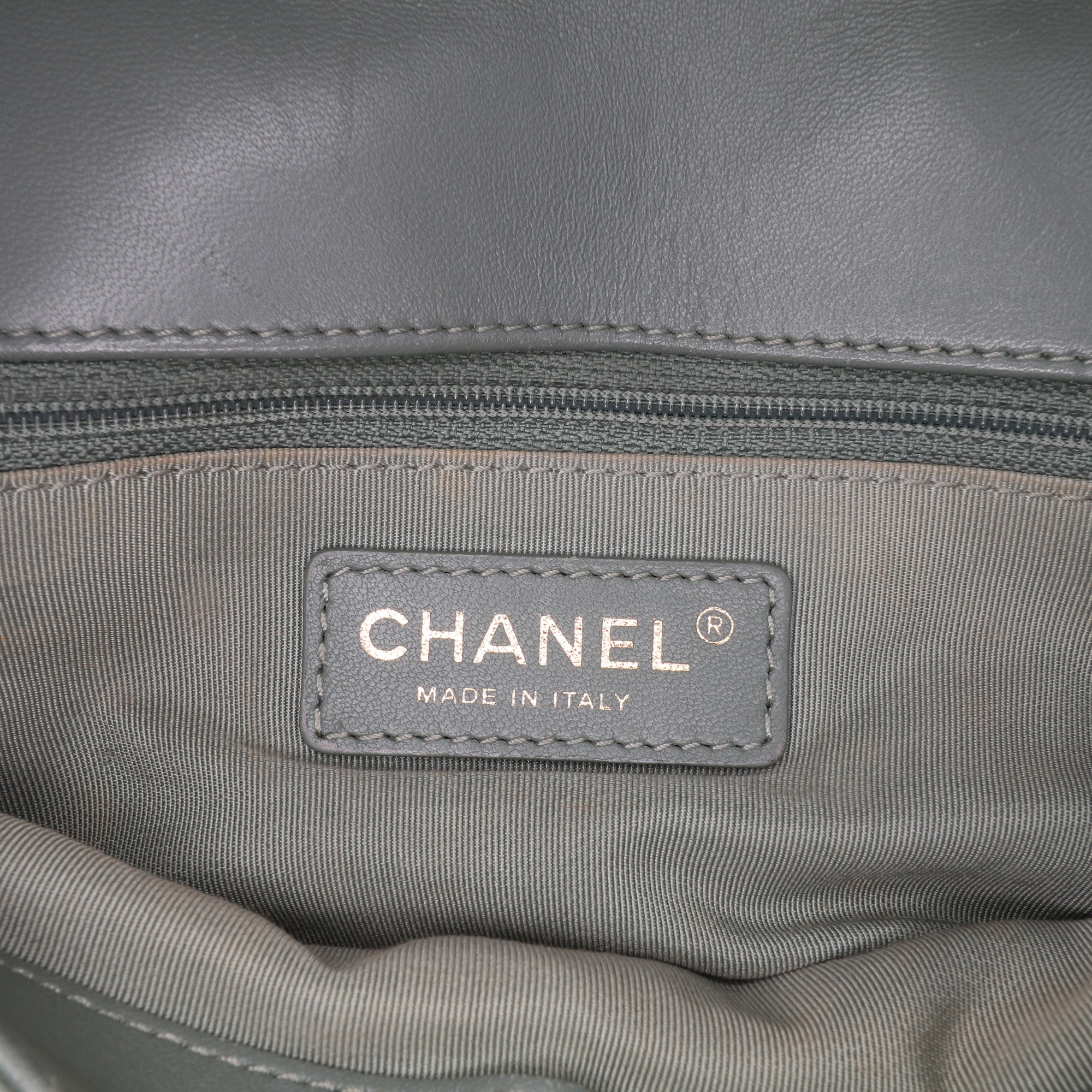 Medium Quilted Lambskin Daily Companion Flap