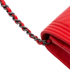 Chevron Calfskin Boy Wallet On Chain