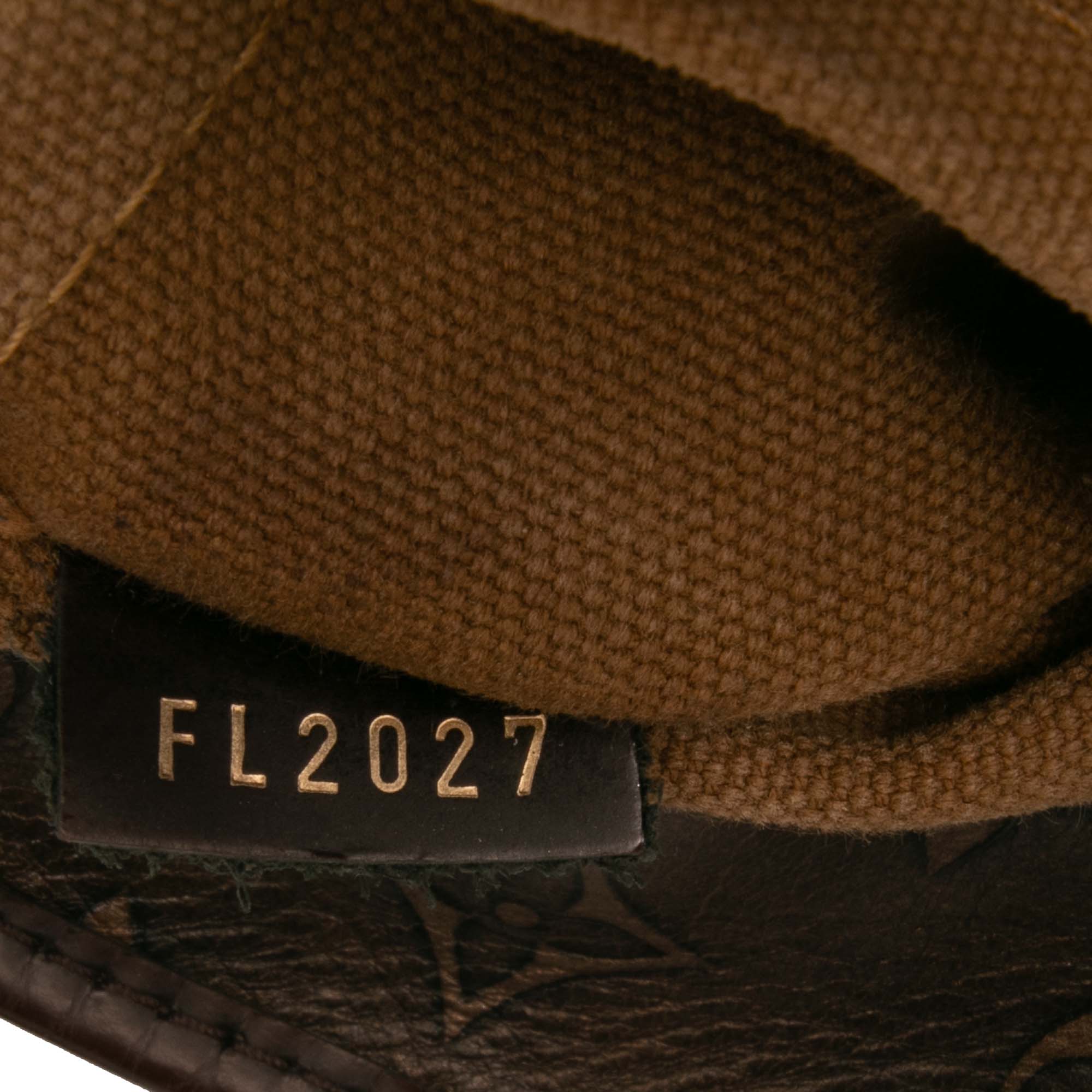 Monogram Embossed Sergent PM