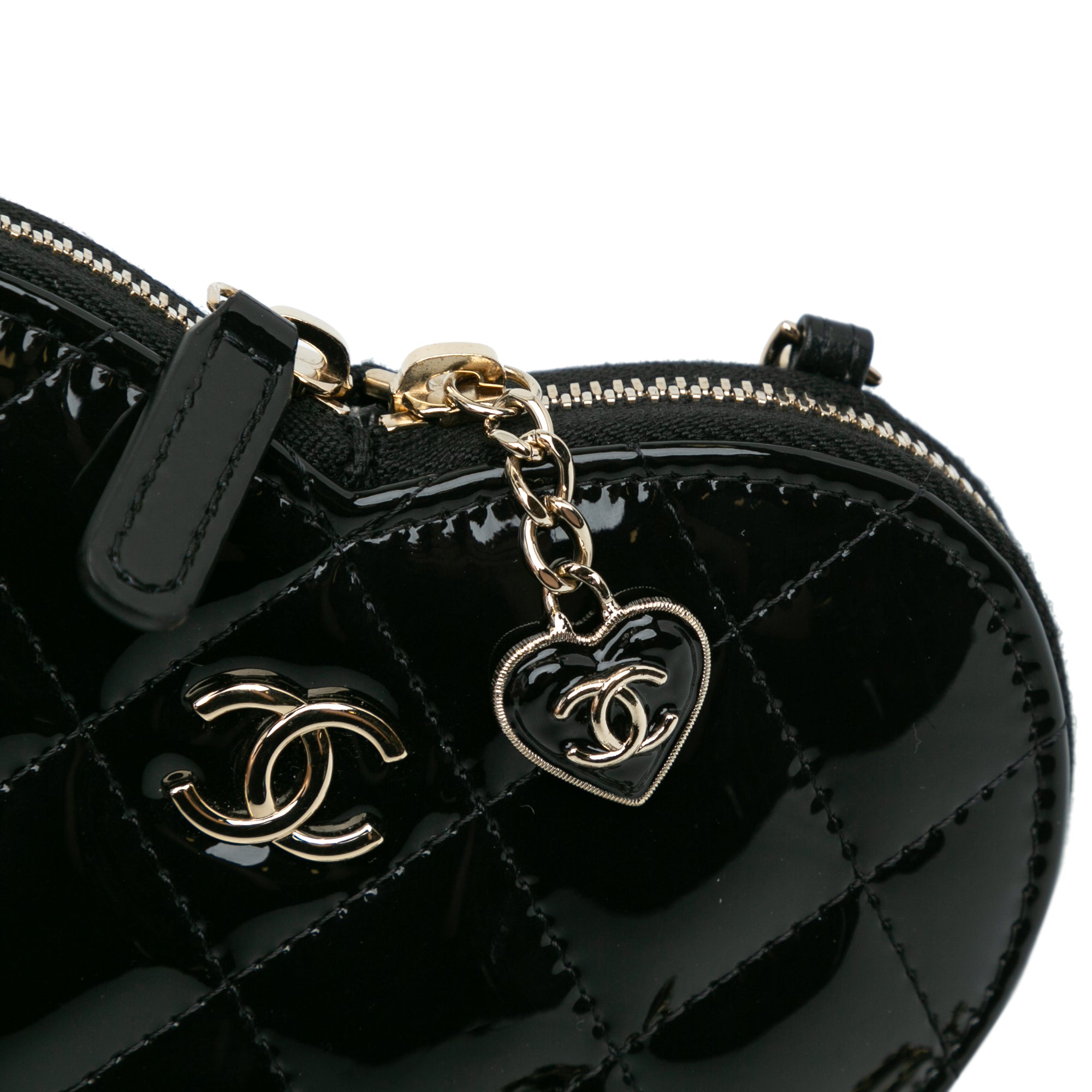 Quilted Patent Calfskin CC Heart Clutch With Chain