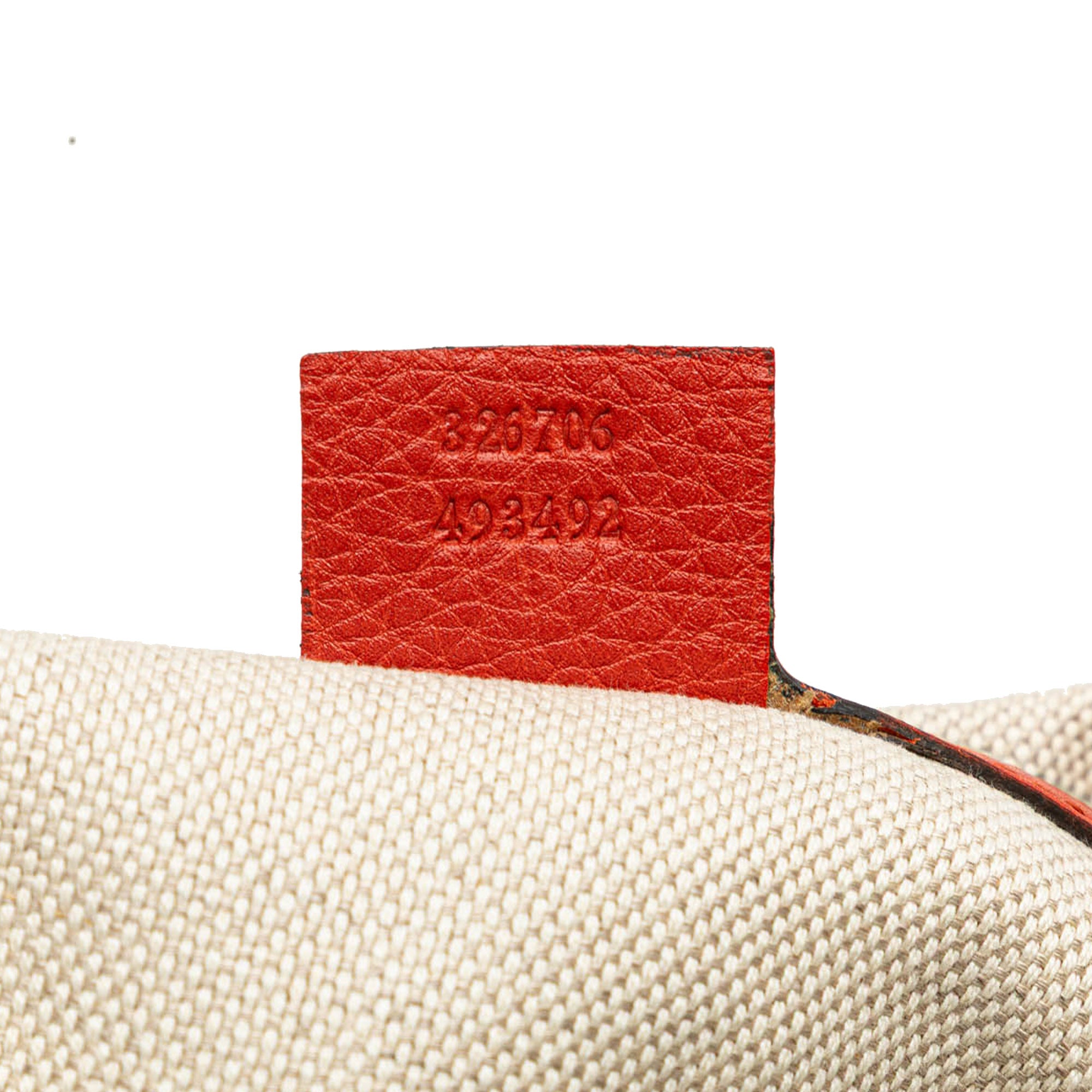 Medium Leather Soho Shoulder Bag