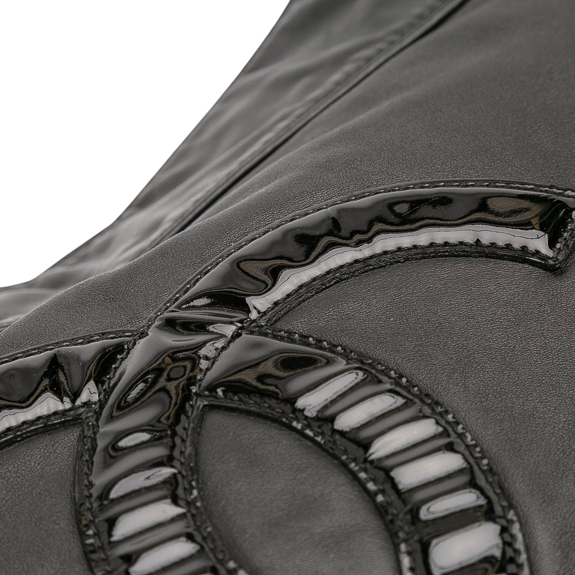 Calfskin Modern Chain Rhodoid Hobo