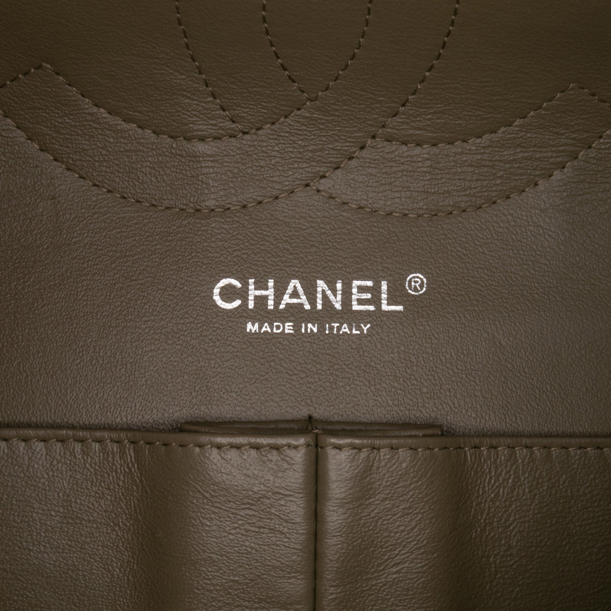 Jumbo Classic Caviar Double Flap