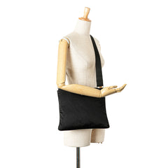 Tessuto Zip Top Crossbody