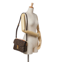 Monogram Pochette Metis