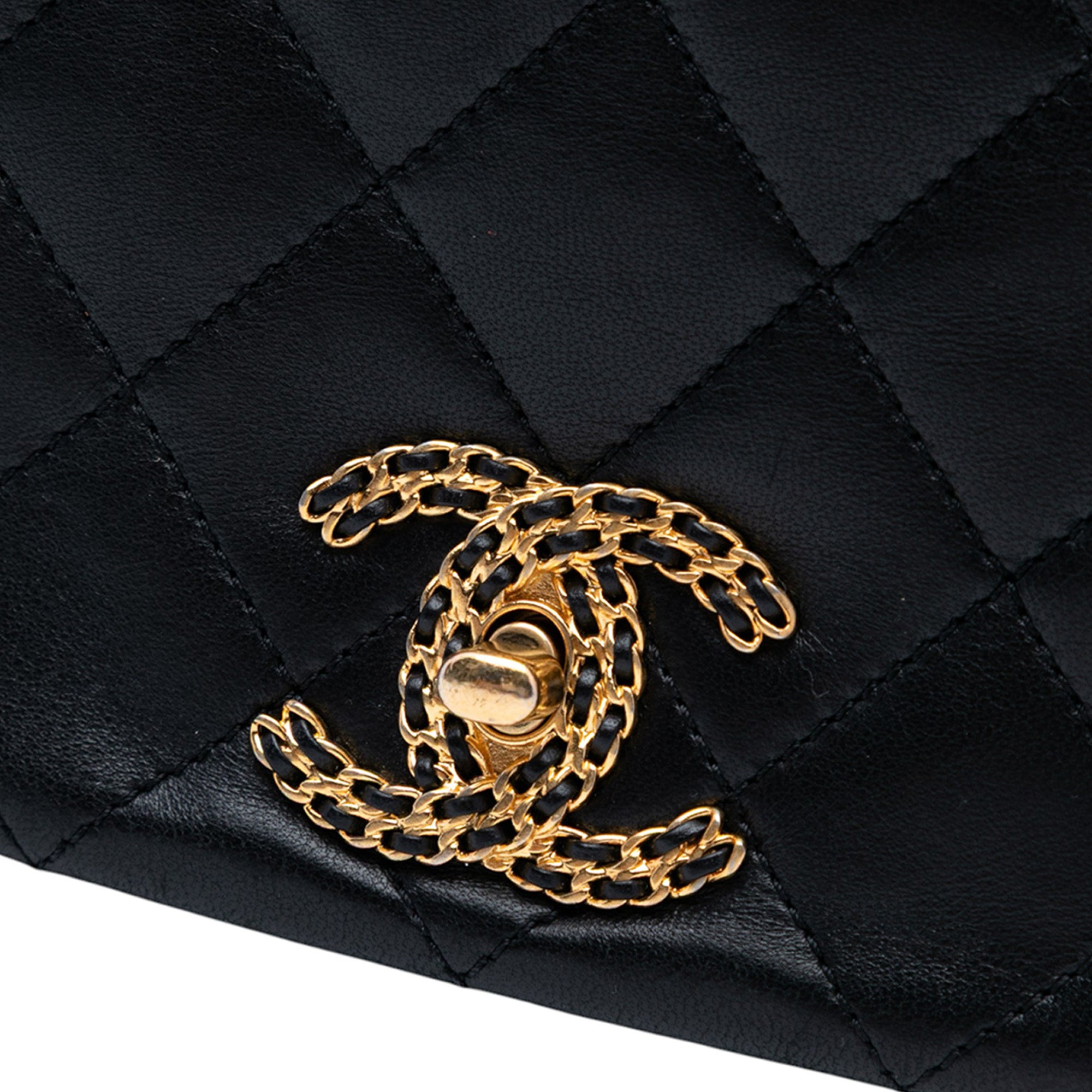 Quilted Lambskin On And On Chain Flap