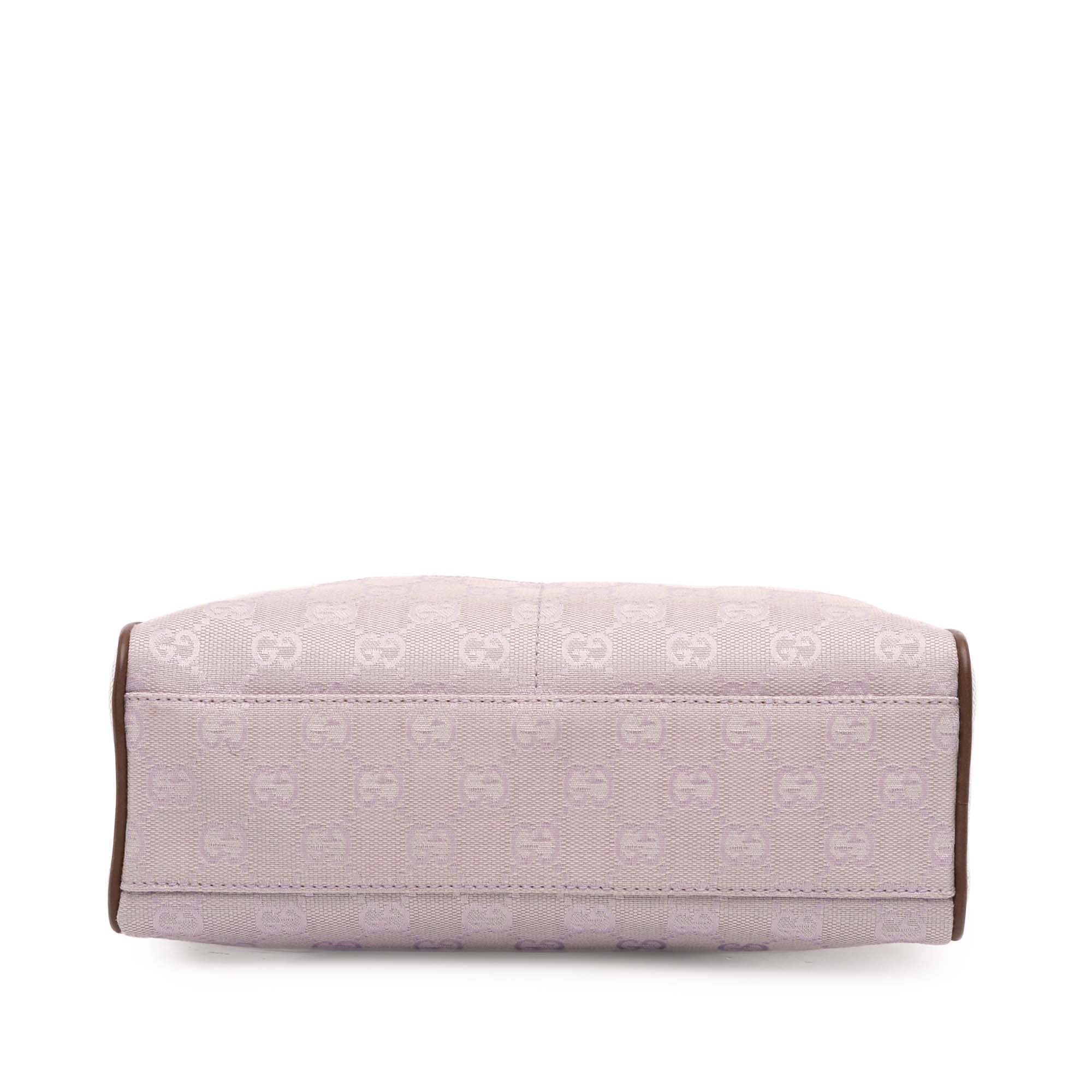 GG Canvas Shoulder Bag