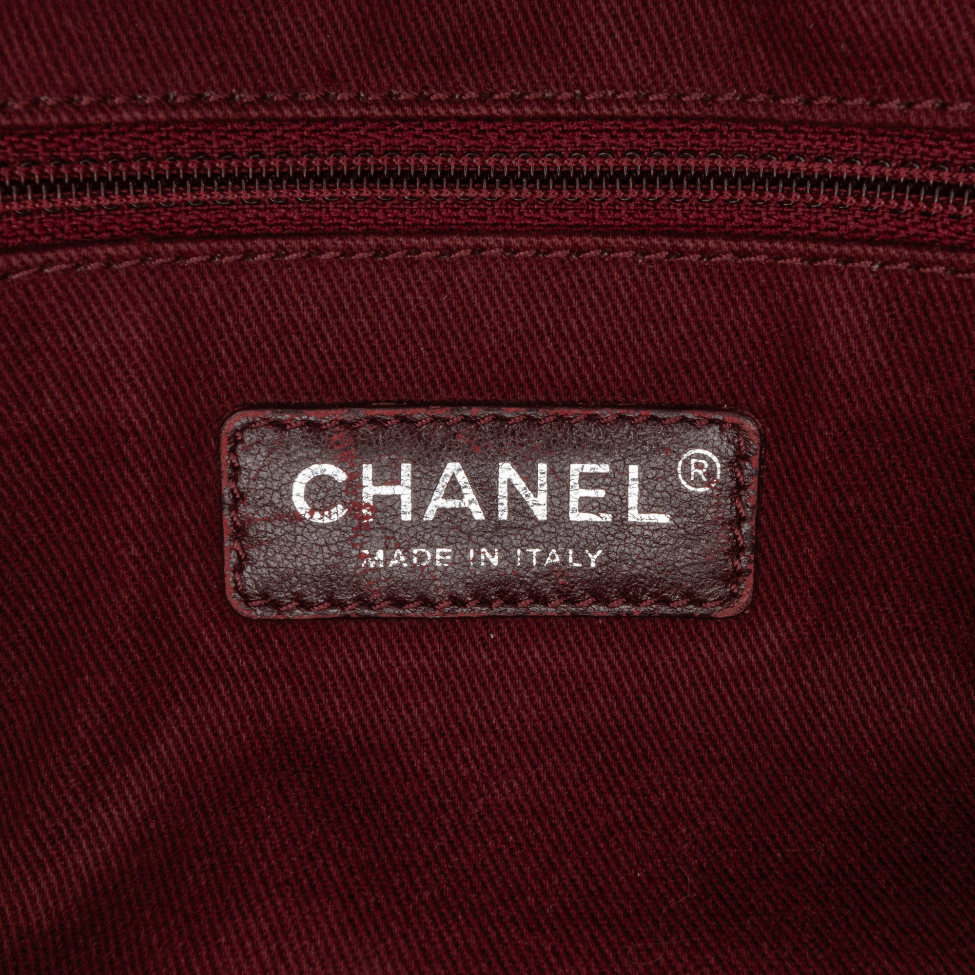 Paris Edinburgh Medium Calfskin Coco Sporran Flap