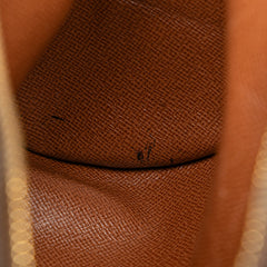 Monogram Papillon 26
