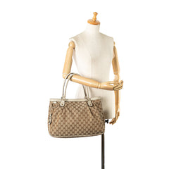 GG Canvas Sukey Tote_9