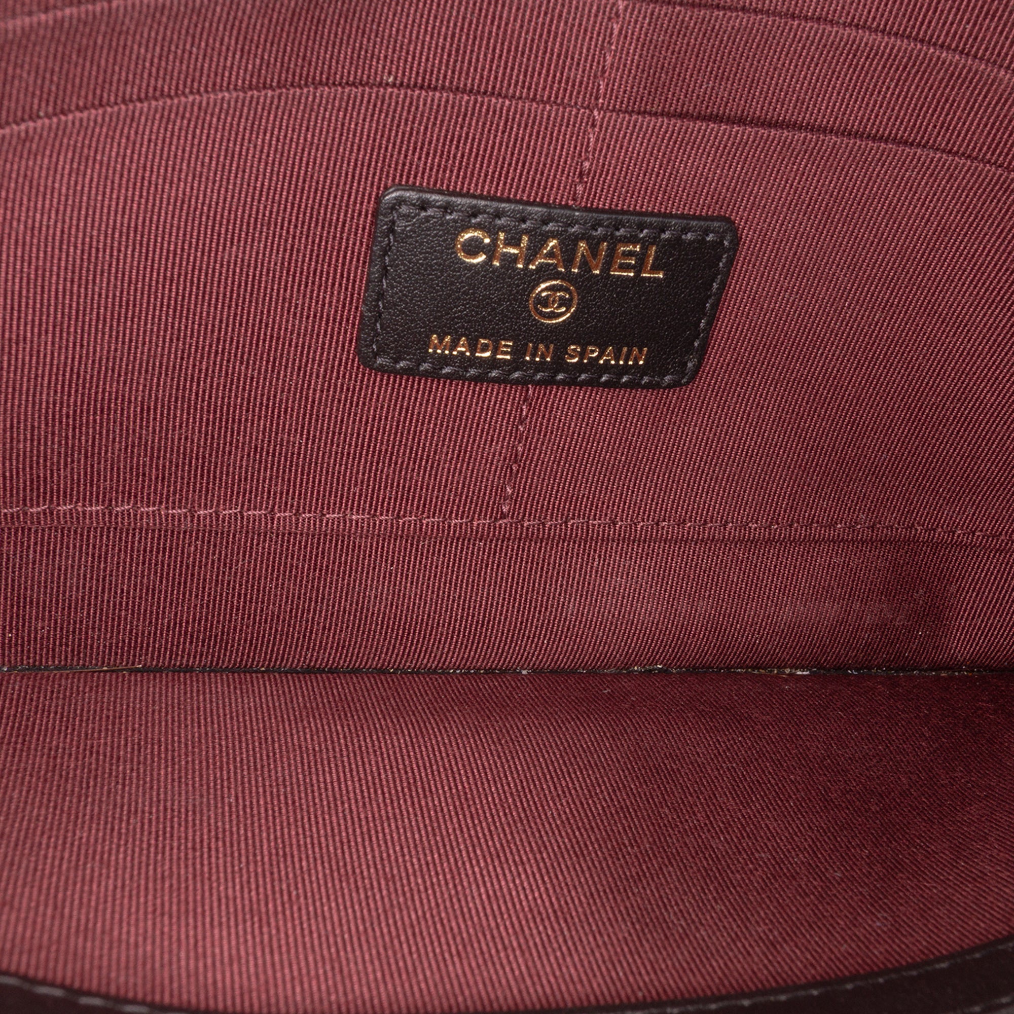 Quilted Aged Calfskin Reissue Pouch With Chain