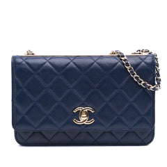Lambskin Trendy CC Wallet On Chain