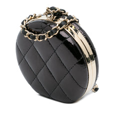 Quilted Patent Round Mirror Chain Necklace