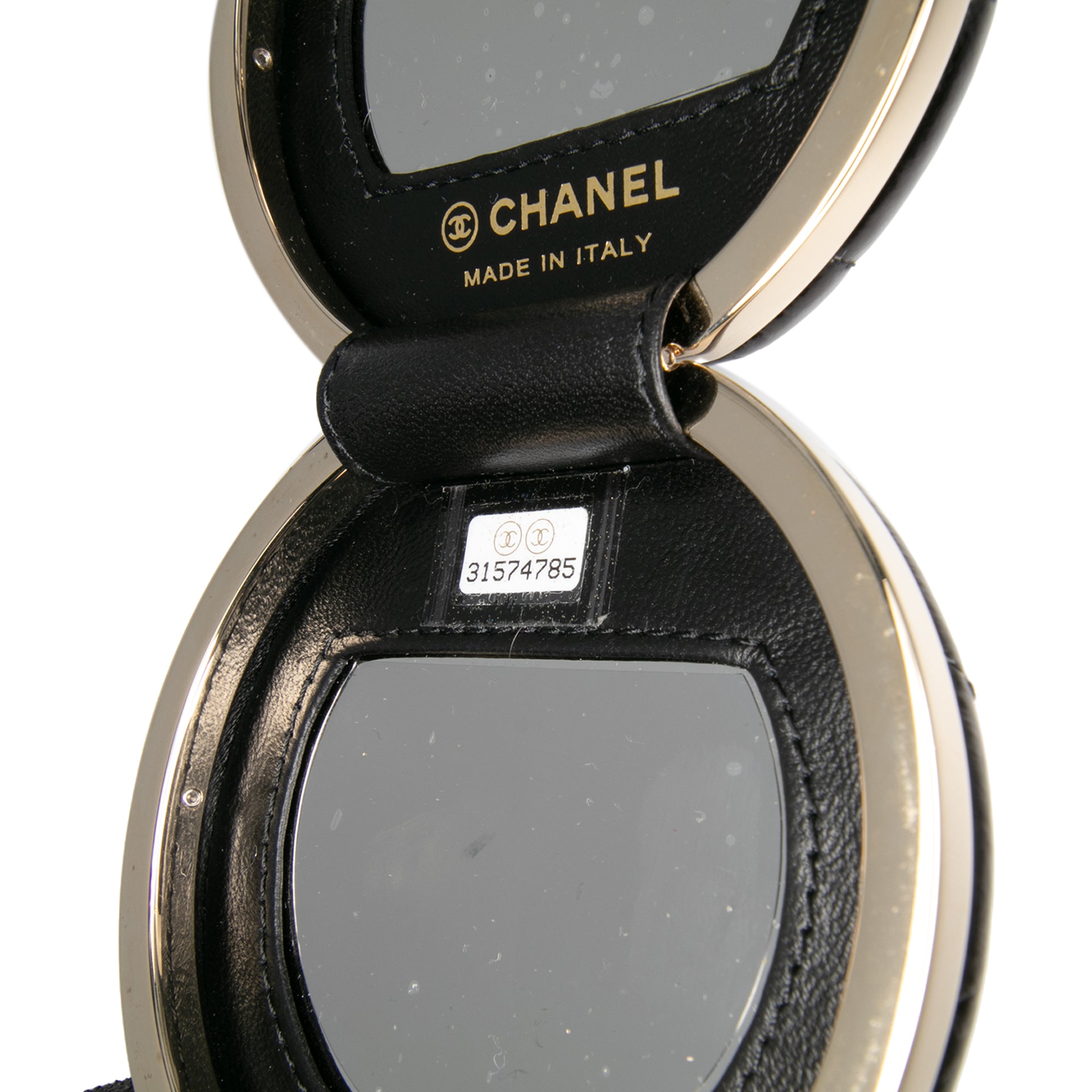 Quilted Patent Round Mirror Chain Necklace