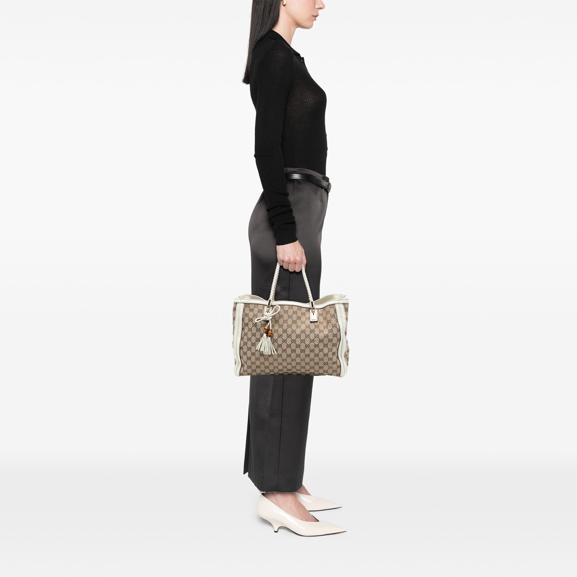 Medium GG Canvas Bella Tote