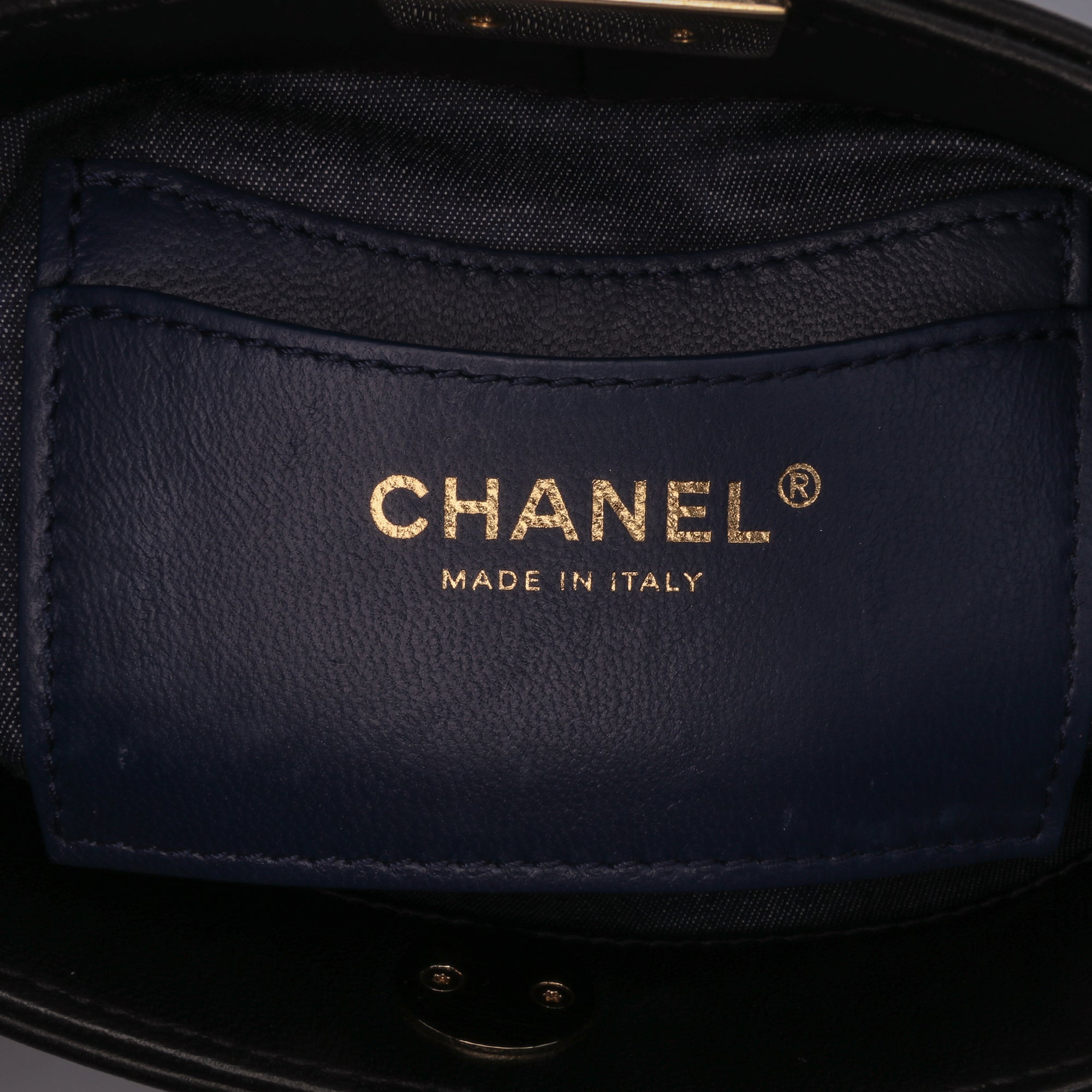 Mini Lambskin Elegant Chain Vanity Case