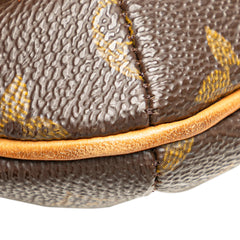 Monogram Musette Tango Short Strap