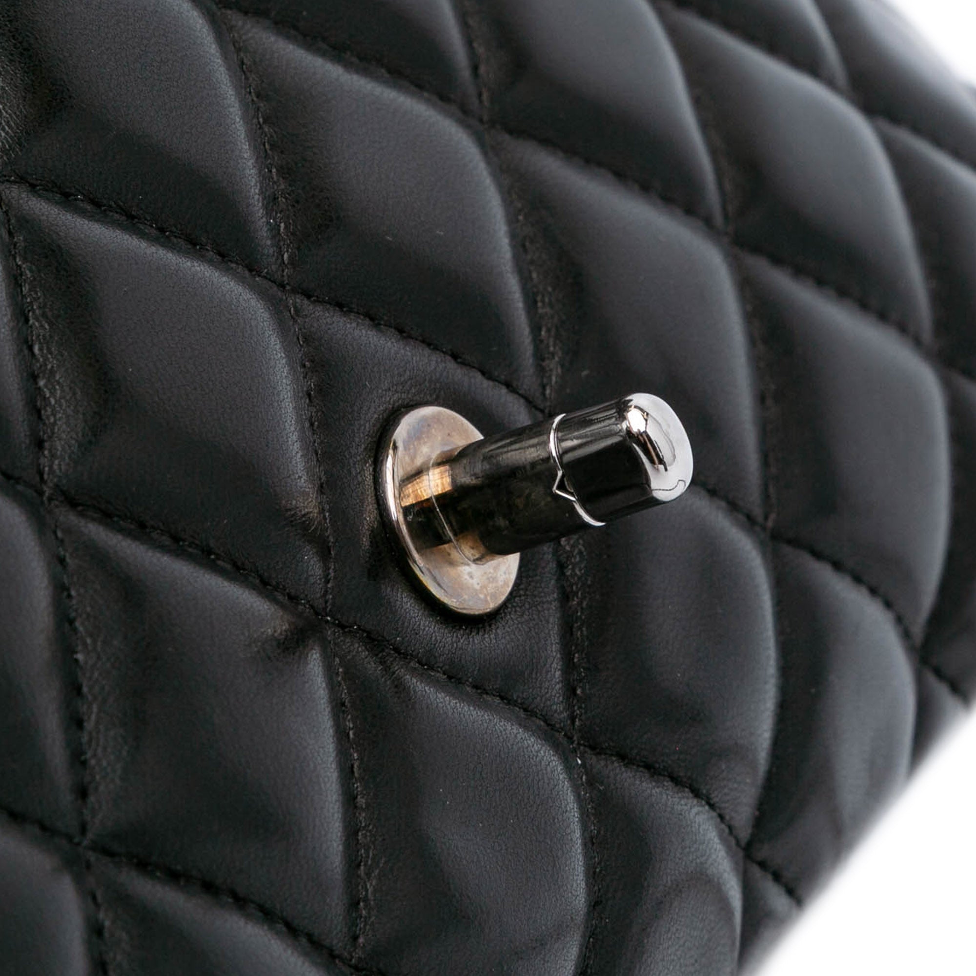 Jumbo Classic Lambskin Single Flap