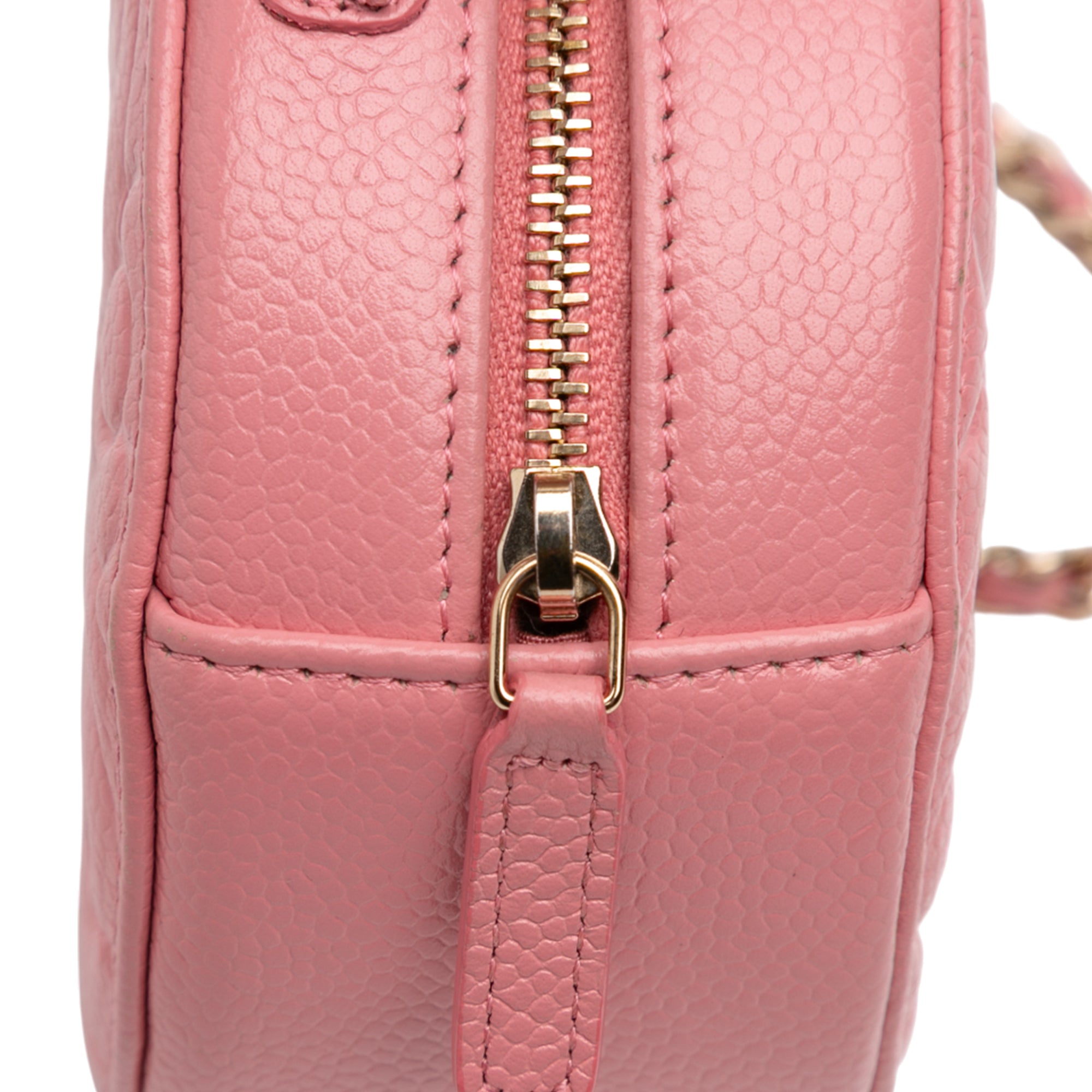 CC Embossed Caviar Camellia Round Clutch With Chain