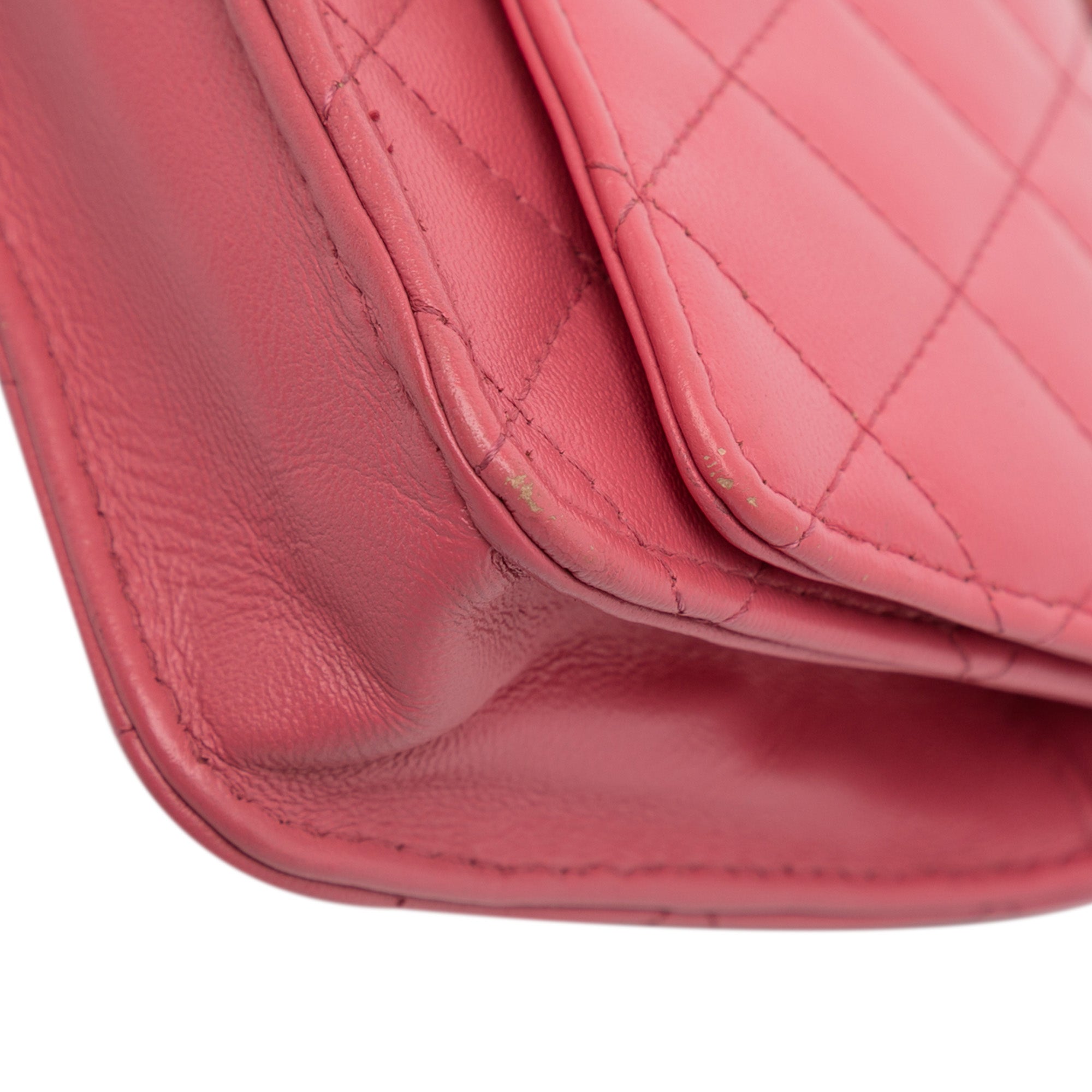 Classic Lambskin Wallet on Chain