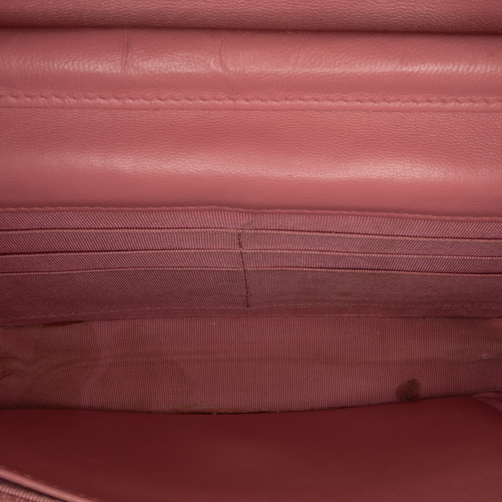 Classic Lambskin Wallet on Chain