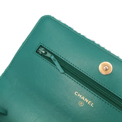 Tweed 19 Wallet On Chain