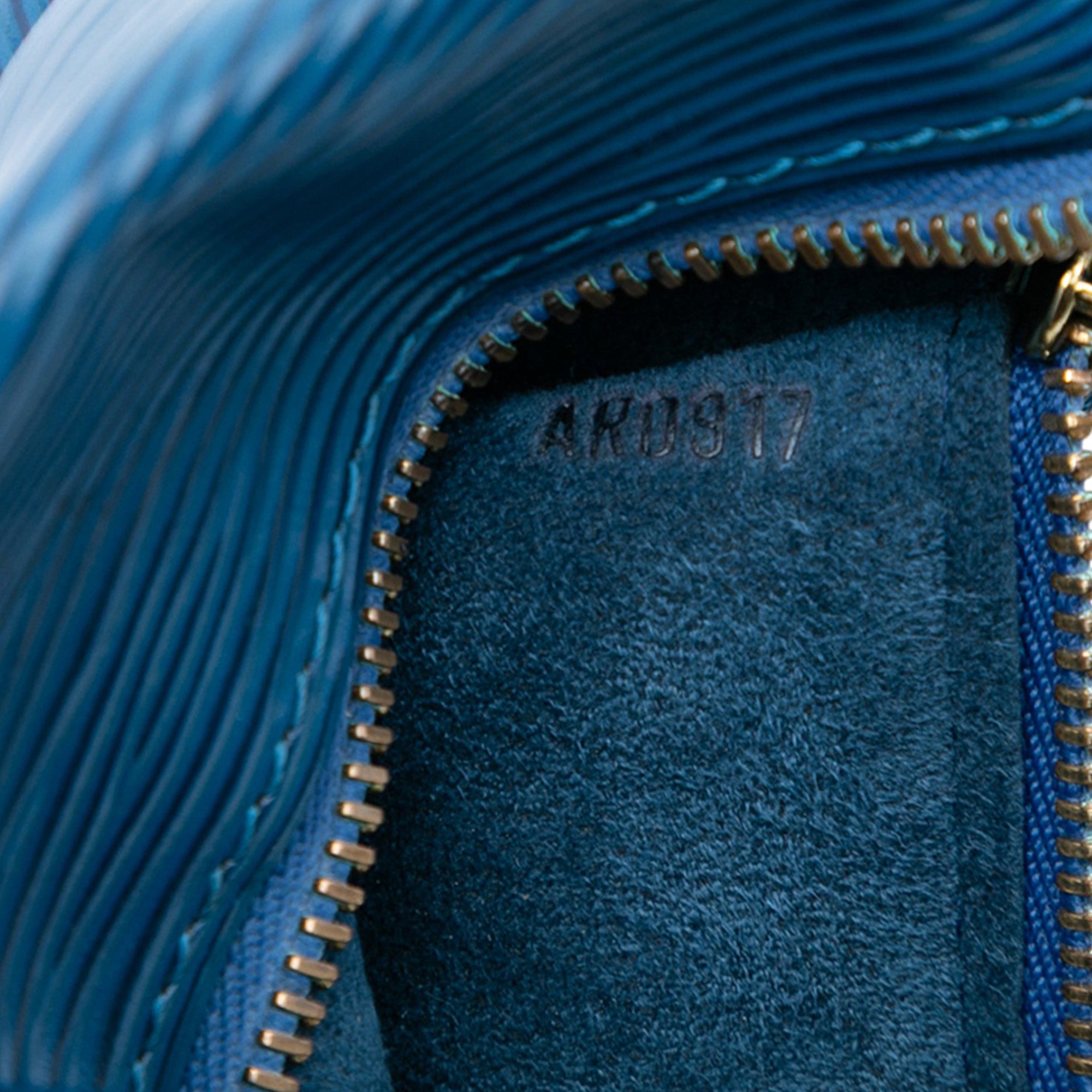 Epi Pochette Papillon