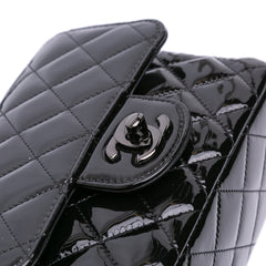 Mini Square Classic Patent So Black Single Flap