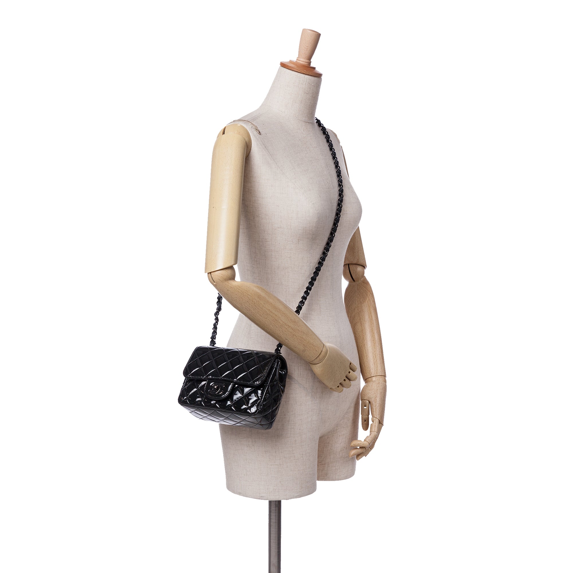 Mini Square Classic Patent So Black Single Flap