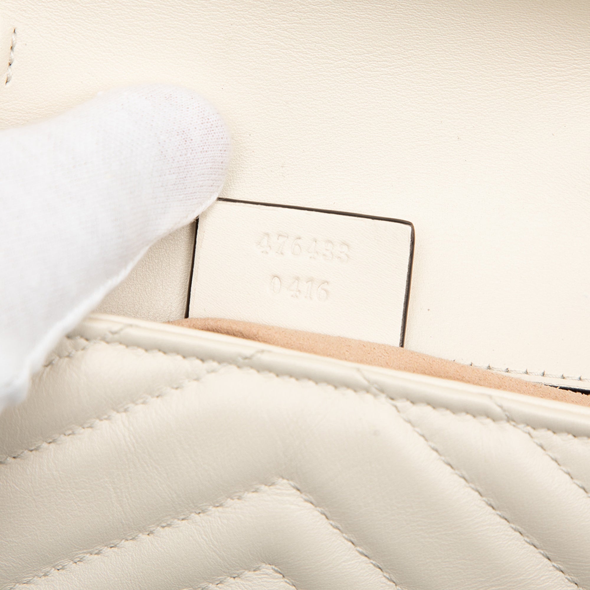 Mini GG Marmont Matelasse Leather Flap Crossbody