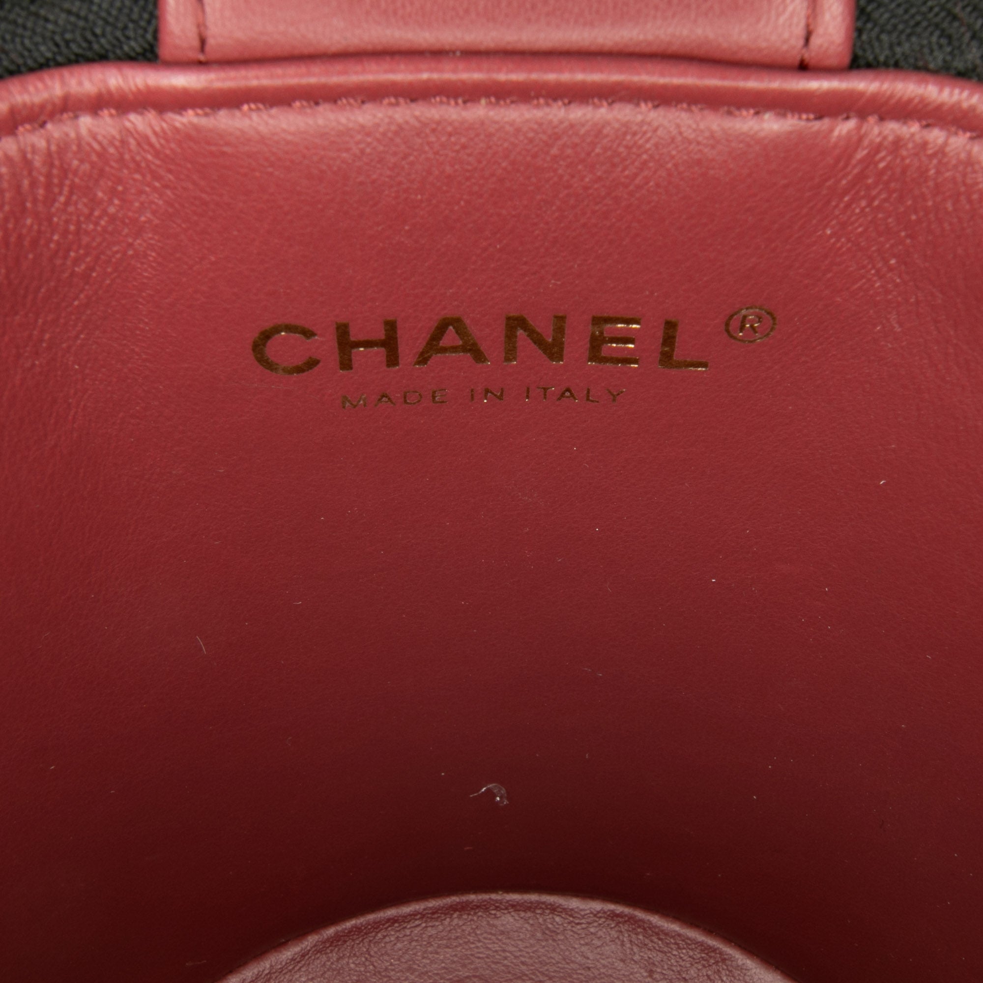 Small Quilted Lambskin Side Note Vanity Case