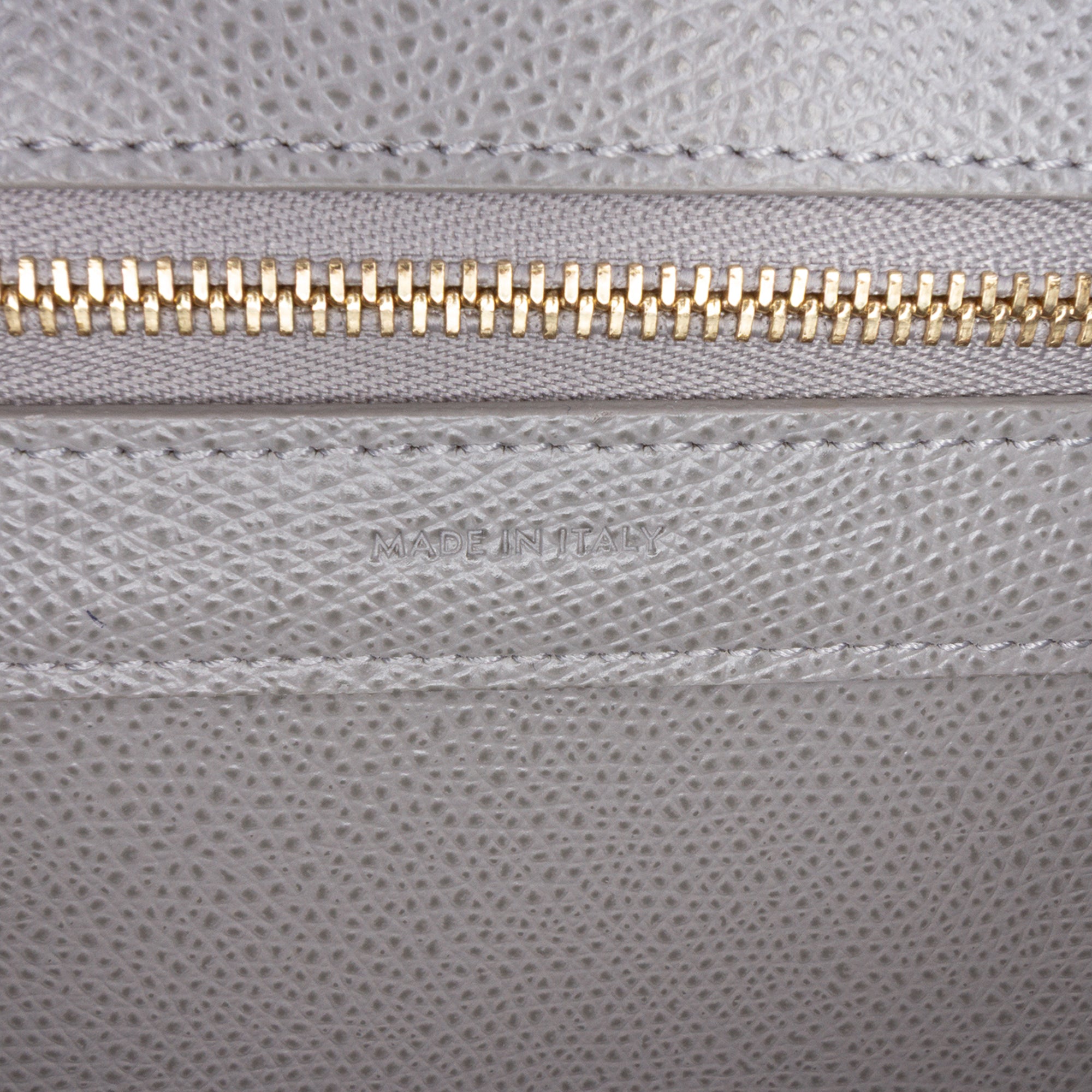 Small Grained Calfskin Vertical Cabas Tote