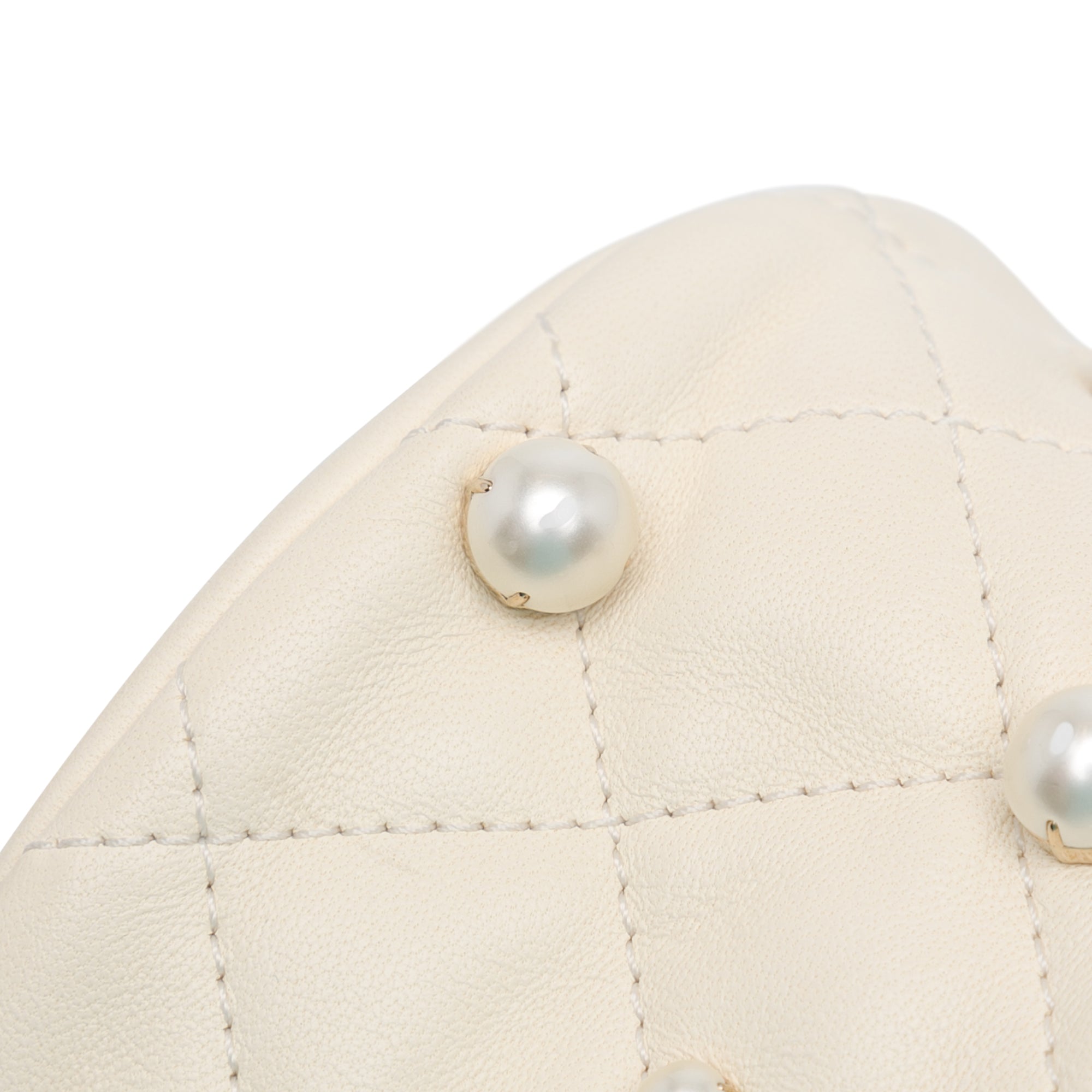 Mini Quilted Lambskin About Pearls Drawstring Bucket Bag_8