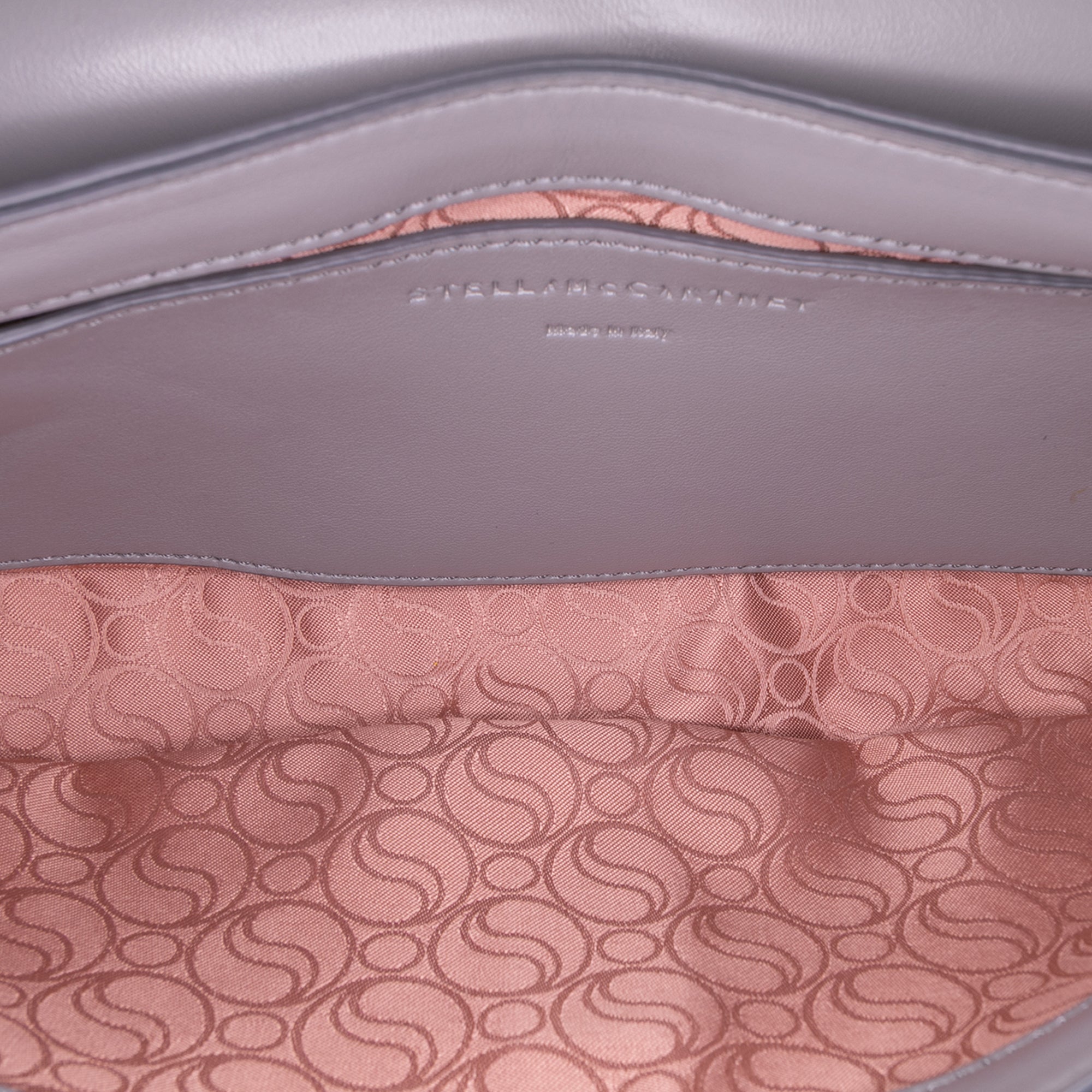Alter Mat S Wave Padded Shoulder Bag