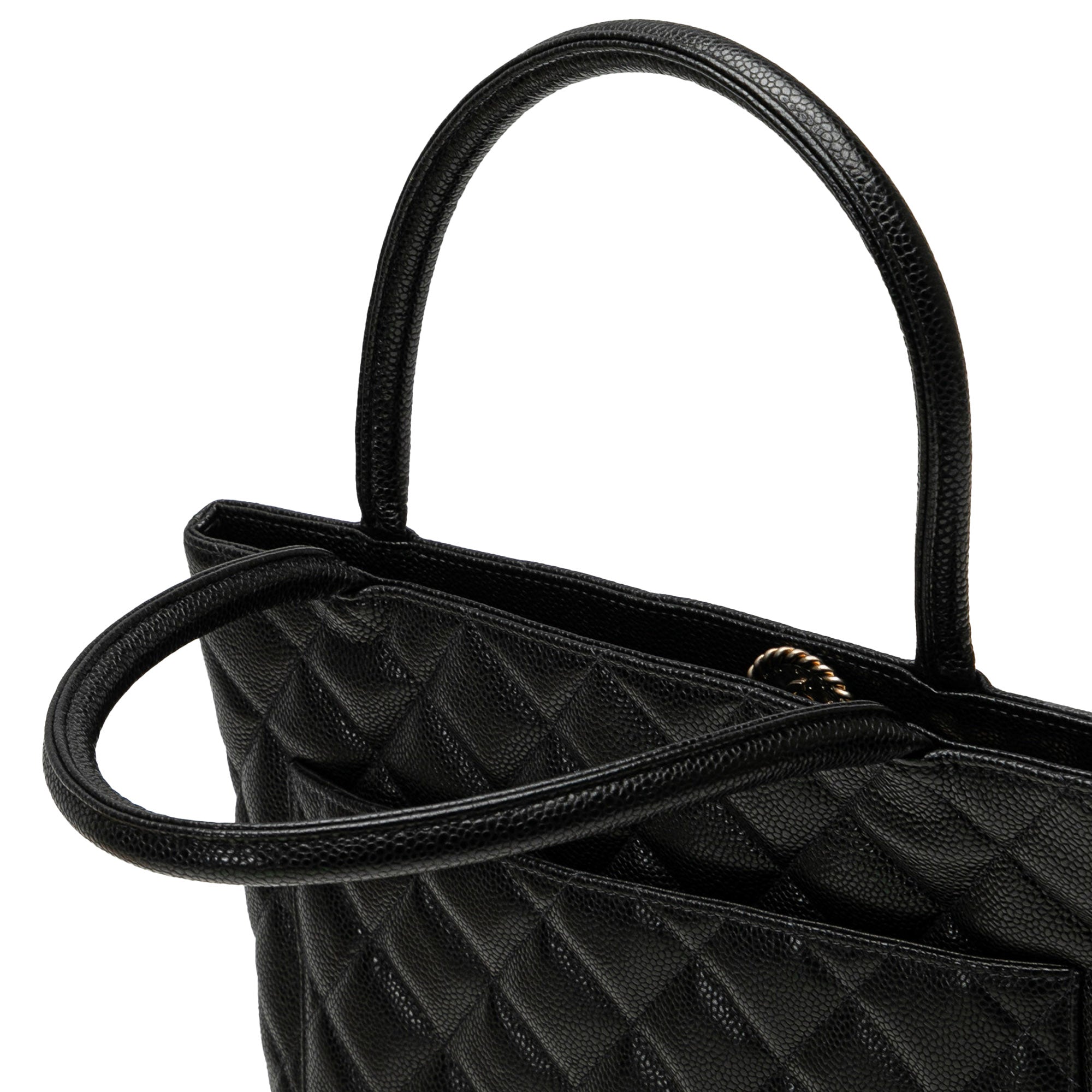 Caviar Medallion Tote_8