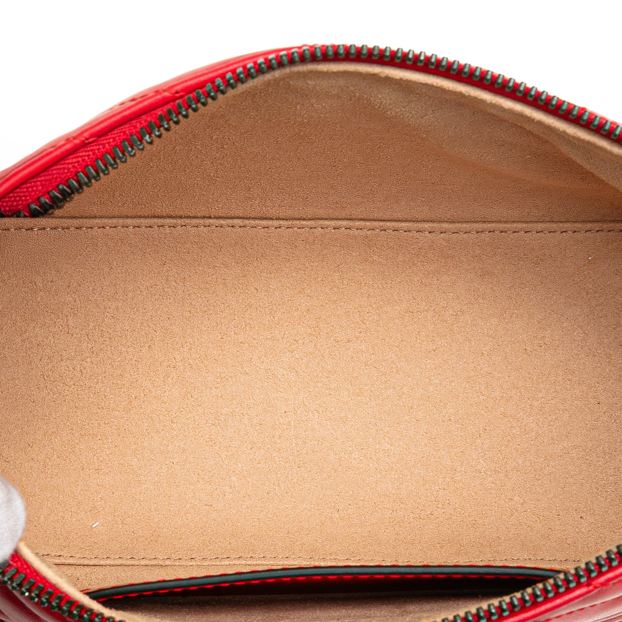 GG Marmont Matelasse Leather Shoulder Bag