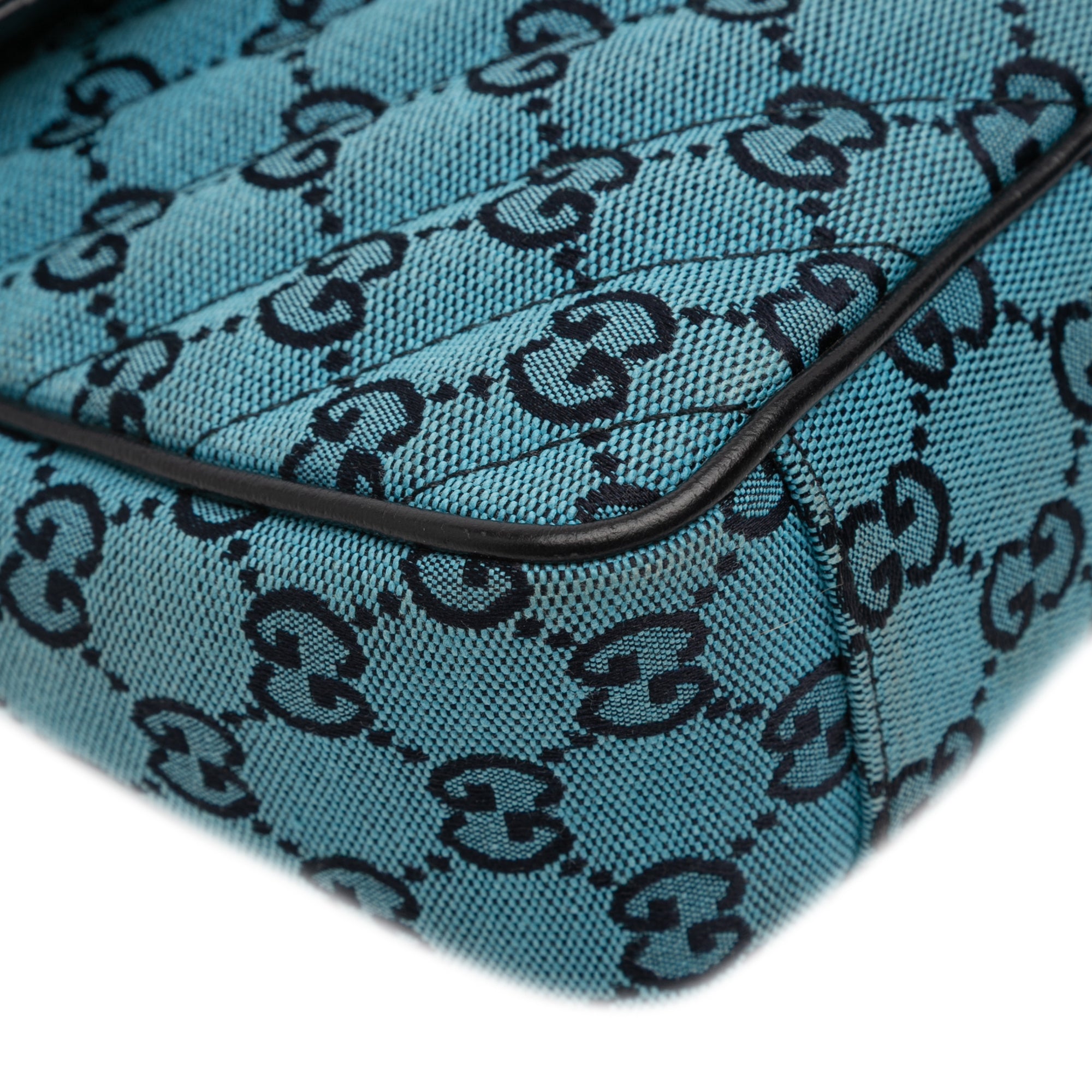 Medium GG Marmont Matelasse Diagonal GG Canvas Shoulder Bag