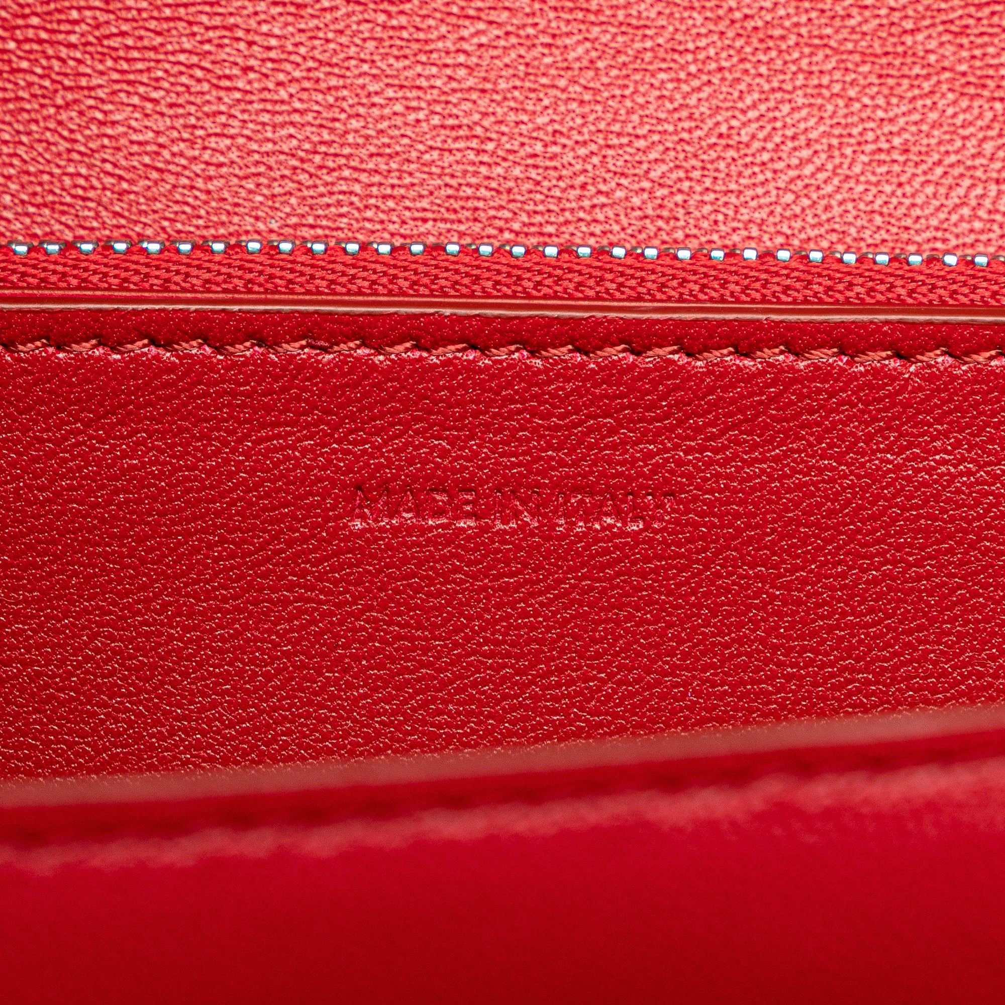 Medium Calfskin Classic Box