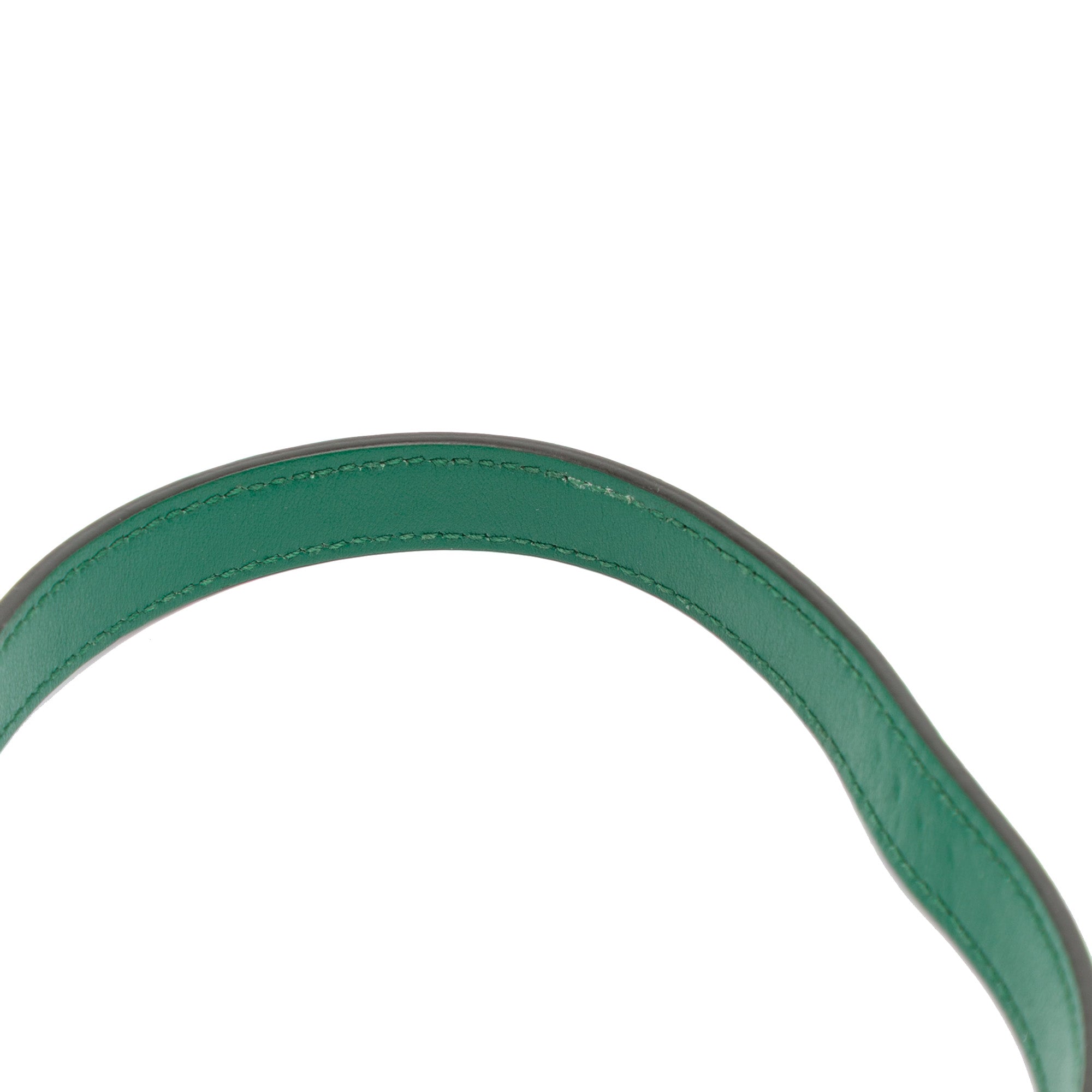 Medium GG Marmont Matelasse Leather Shoulder Bag