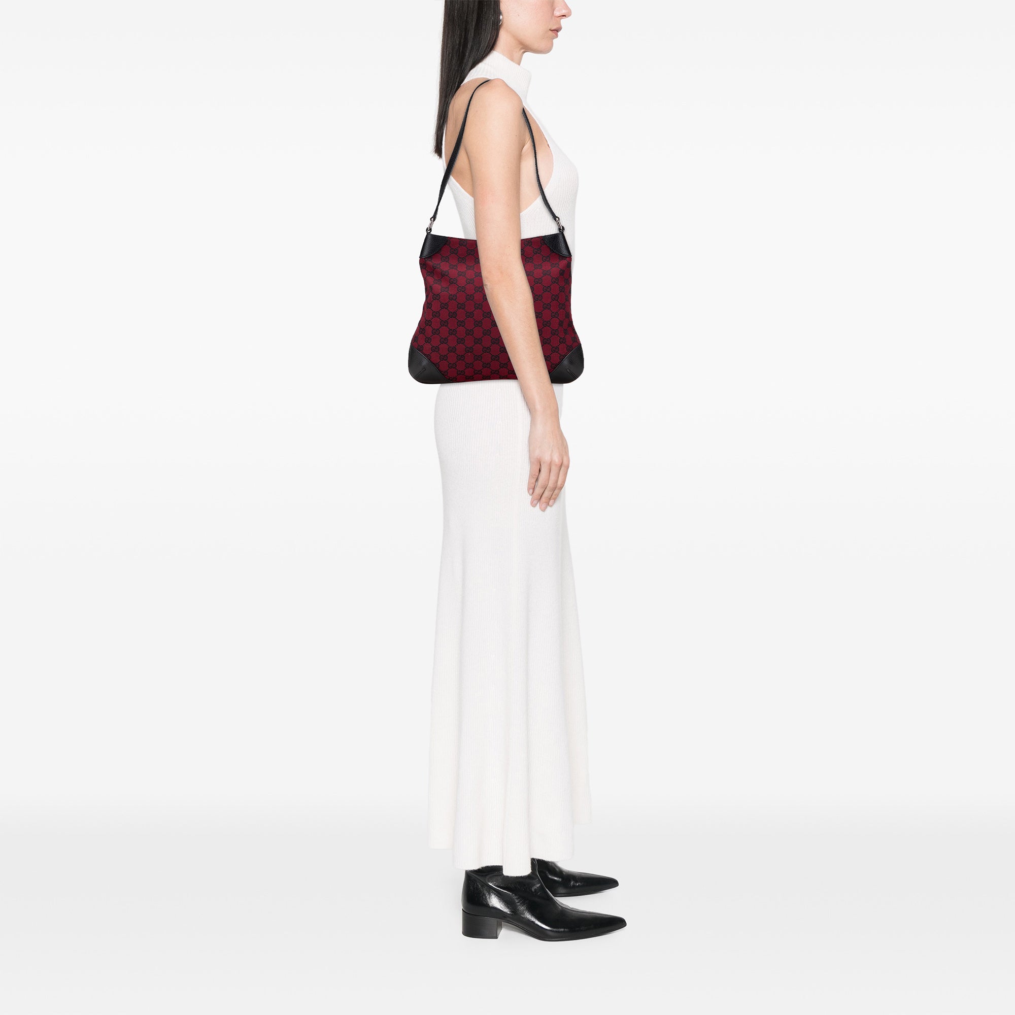 GG Canvas Shoulder Bag 