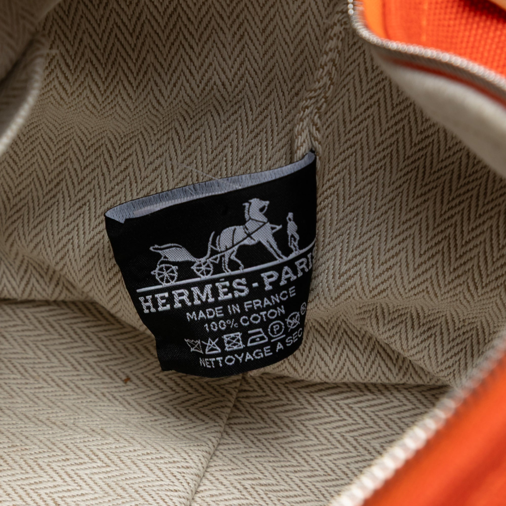 Large Canvas Bride A Brac Case